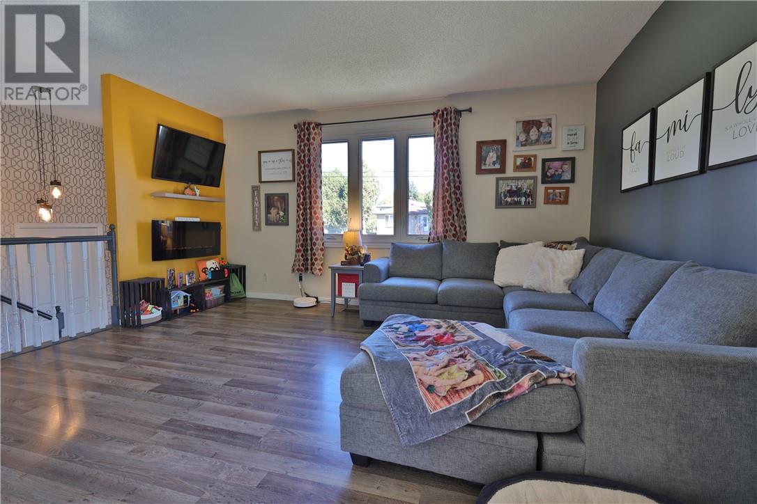 51 Matson Road, Garson, Ontario  P3L 1M3 - Photo 13 - 2124998