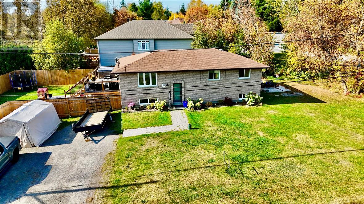51 Matson Road, Garson, Ontario  P3L 1M3 - Photo 3 - 2124998