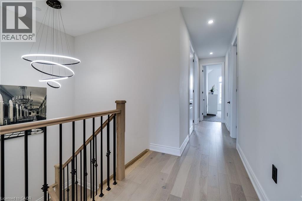 904 Forest Creek Court, Kitchener, Ontario  N2R 0M6 - Photo 32 - 40769513
