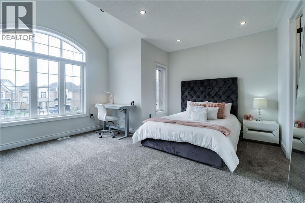 904 Forest Creek Court, Kitchener, Ontario  N2R 0M6 - Photo 39 - 40769513