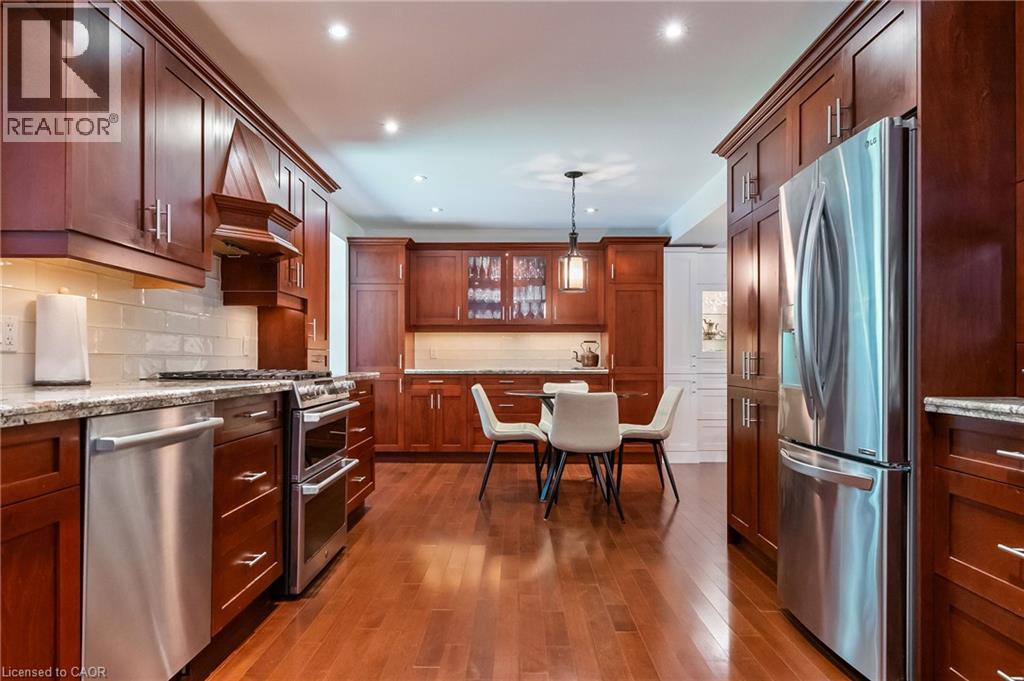 1318 Hillview Crescent, Oakville, Ontario  L6H 2C7 - Photo 13 - 40772489