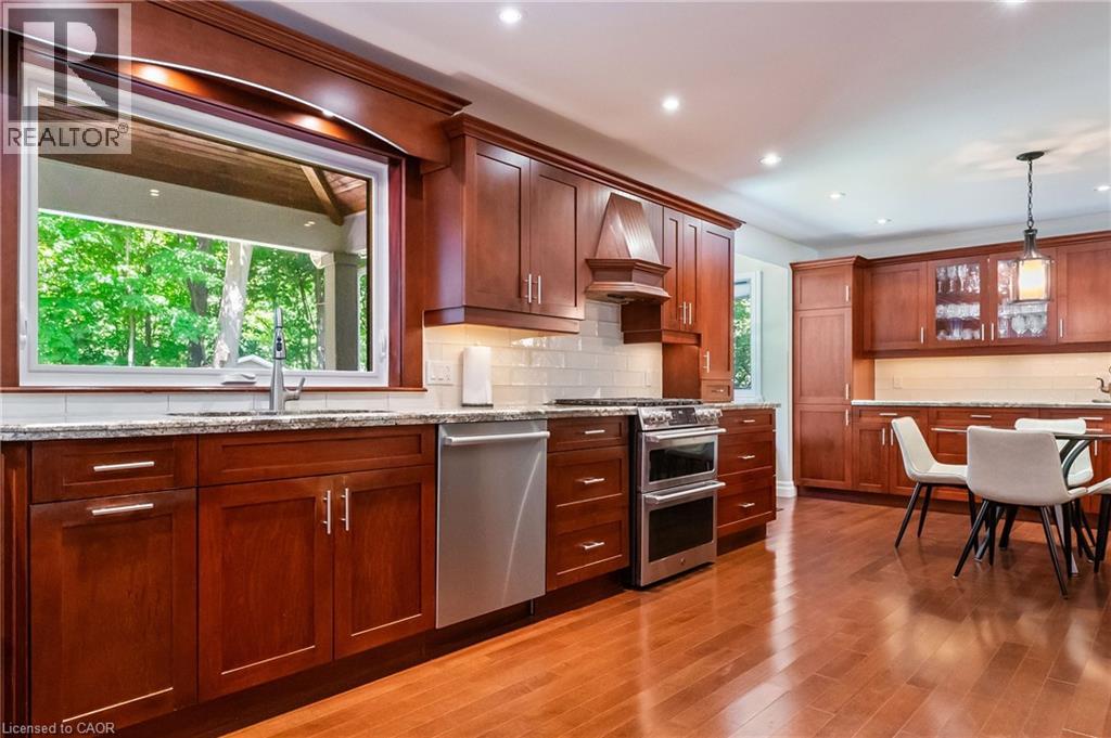 1318 Hillview Crescent, Oakville, Ontario  L6H 2C7 - Photo 14 - 40772489