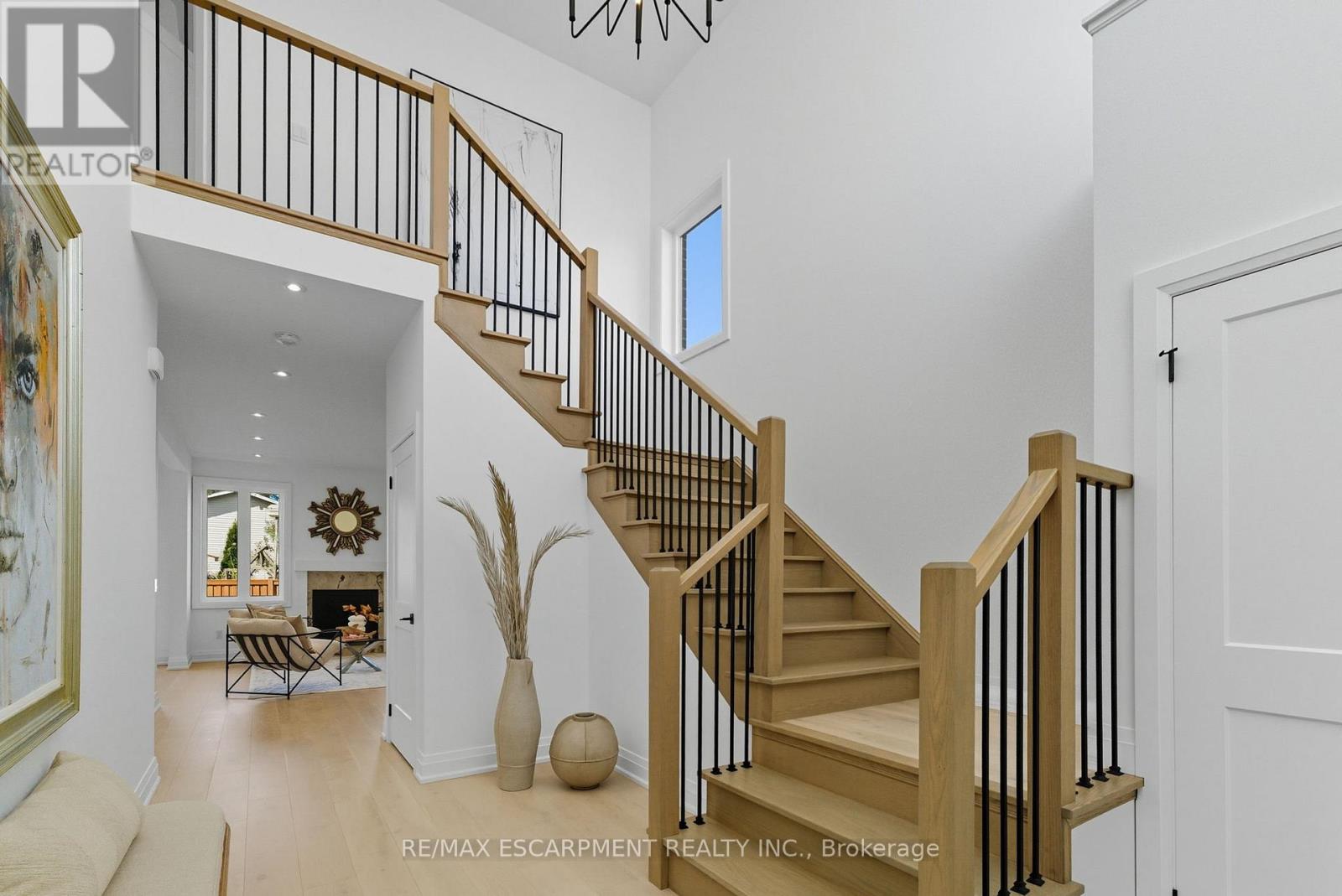 161 Pike Creek Drive, Haldimand, Ontario  N0A 1E0 - Photo 17 - X12447259