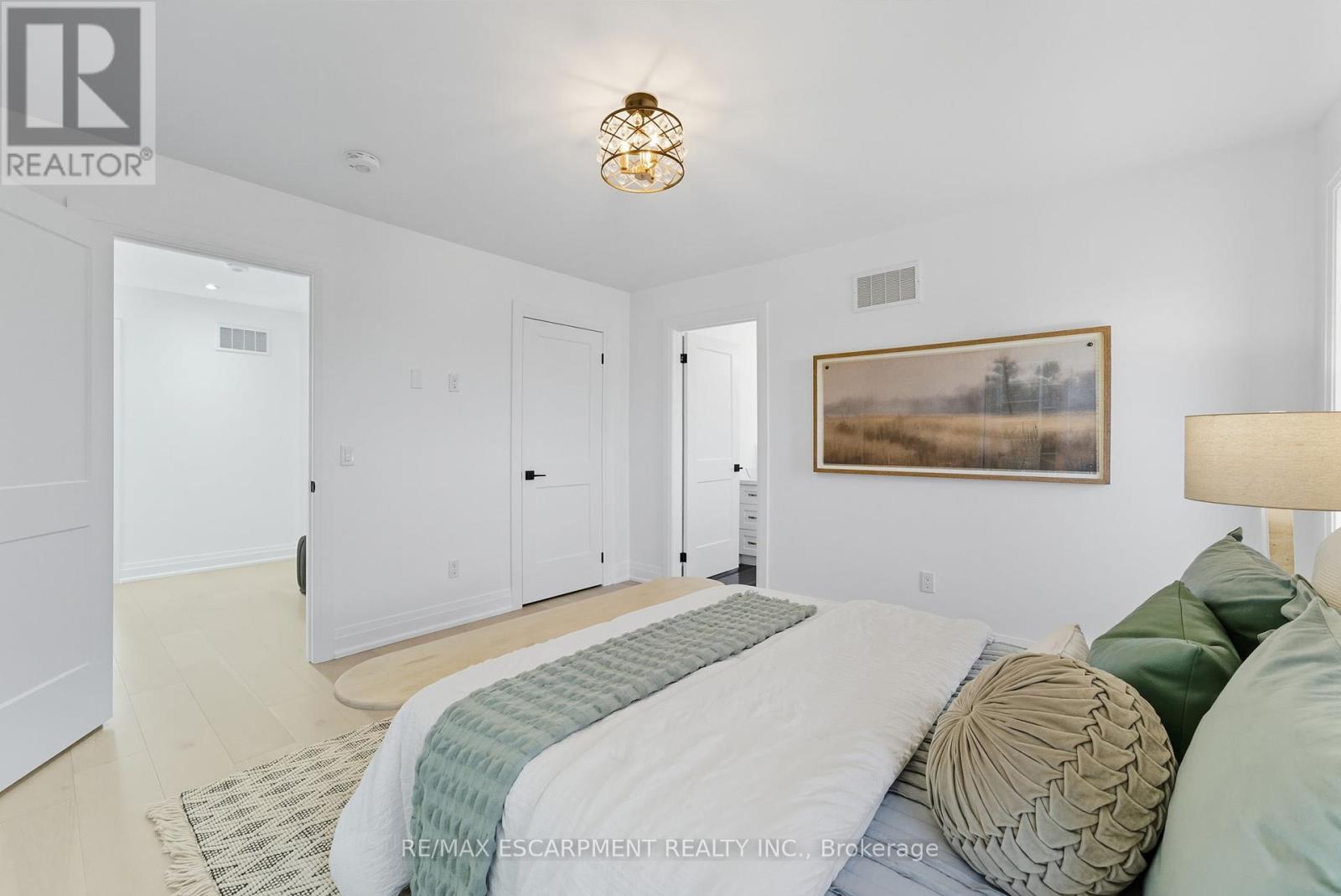 161 Pike Creek Drive, Haldimand, Ontario  N0A 1E0 - Photo 20 - X12447259