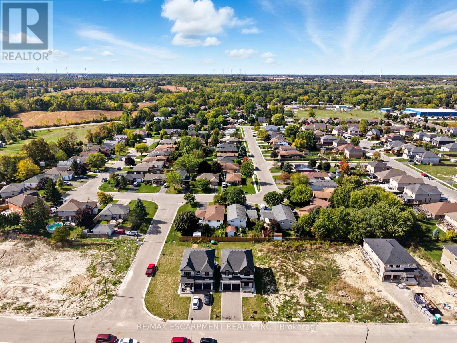 161 Pike Creek Drive, Haldimand, Ontario  N0A 1E0 - Photo 40 - X12447259