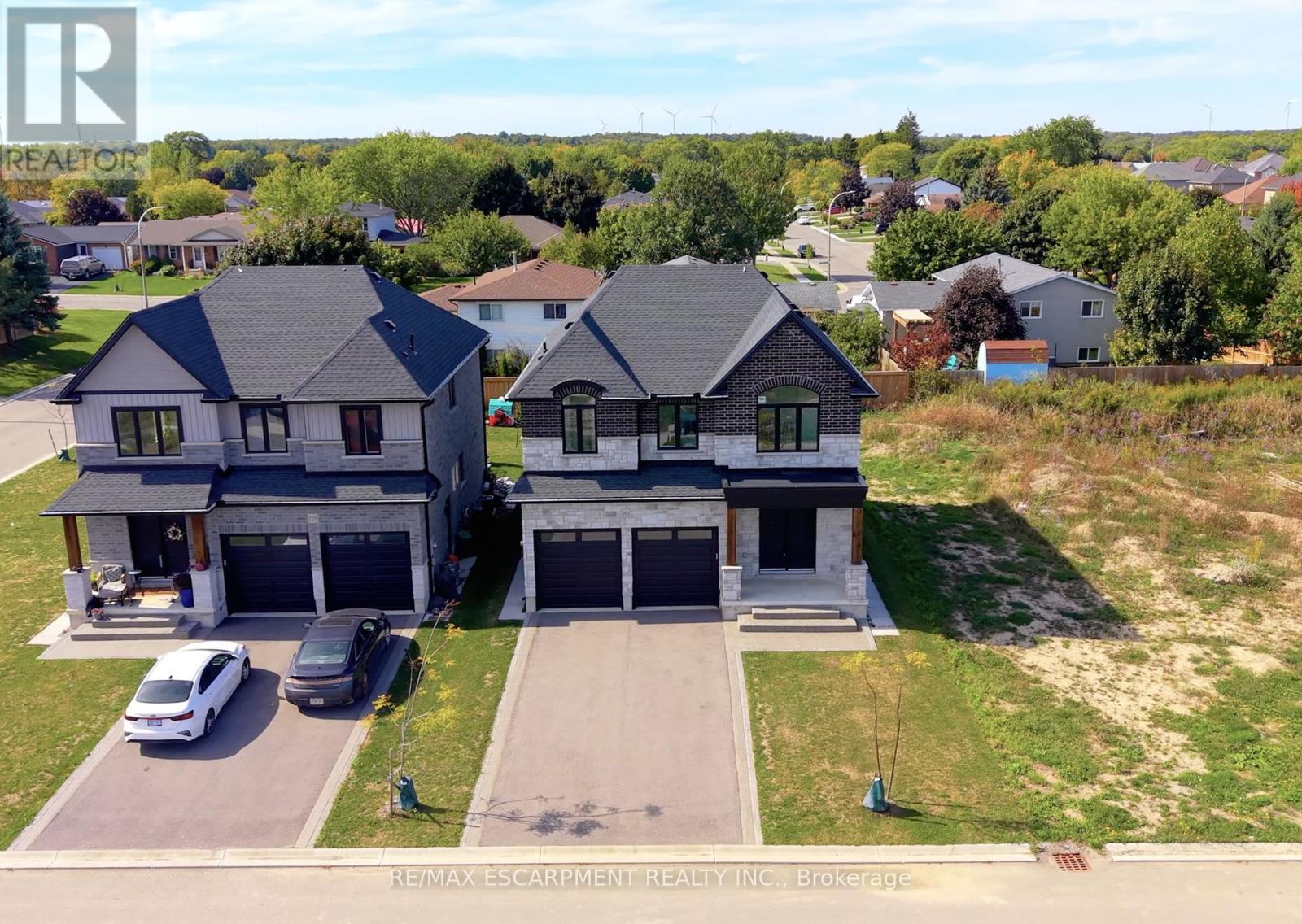 161 Pike Creek Drive, Haldimand, Ontario  N0A 1E0 - Photo 41 - X12447259