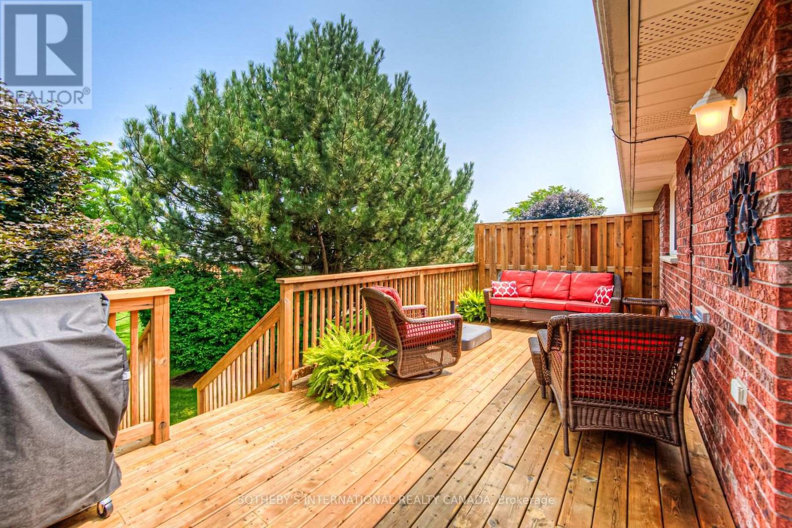 8 - 150 Oak Street, Norfolk (Simcoe), Ontario  N3Y 5M5 - Photo 40 - X12447273