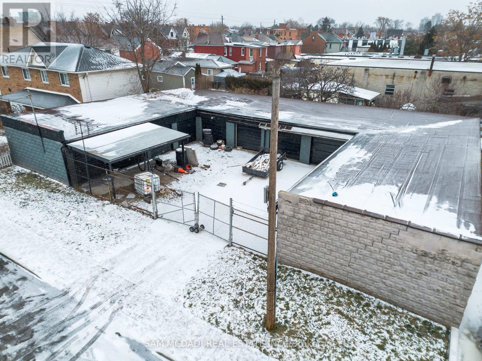 107 Robert Street, Hamilton (Beasley), Ontario  L8L 2P5 - Photo 6 - X12447285