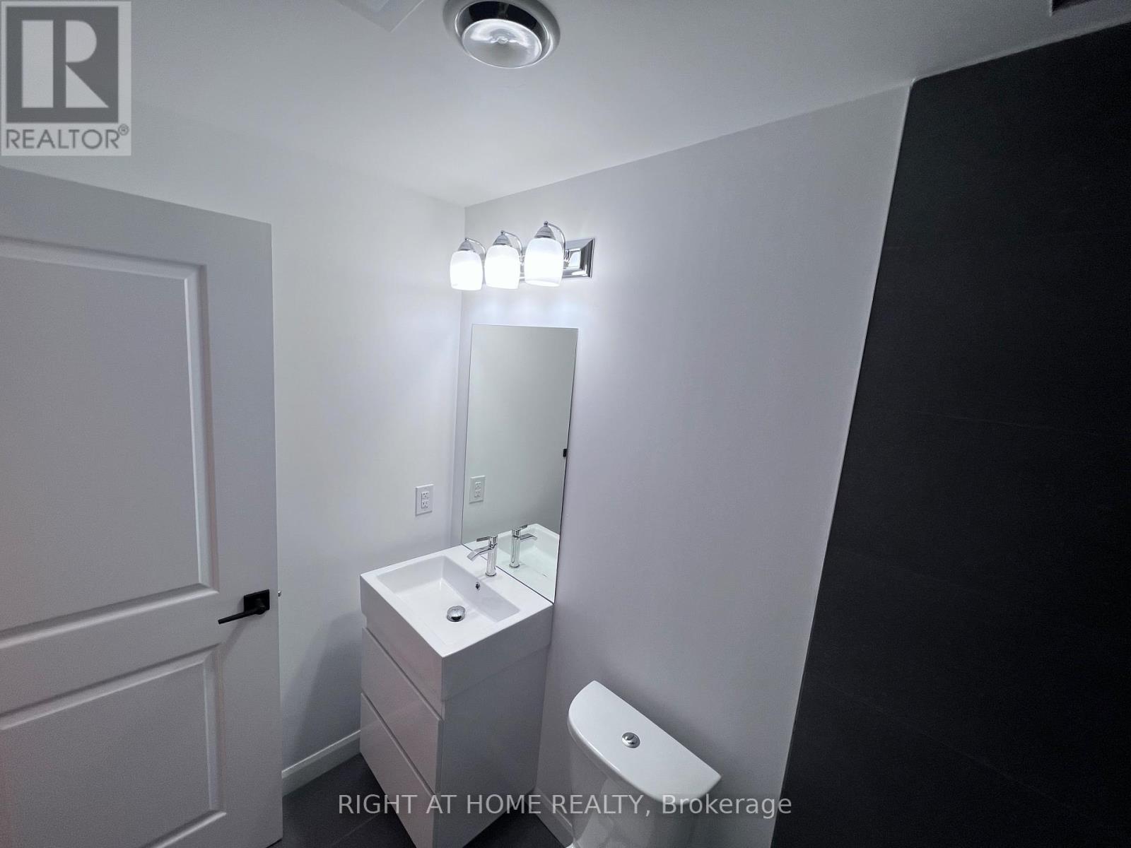 711 - 7 Erie Avenue, Brantford, Ontario  N3S 0K5 - Photo 30 - X12447287