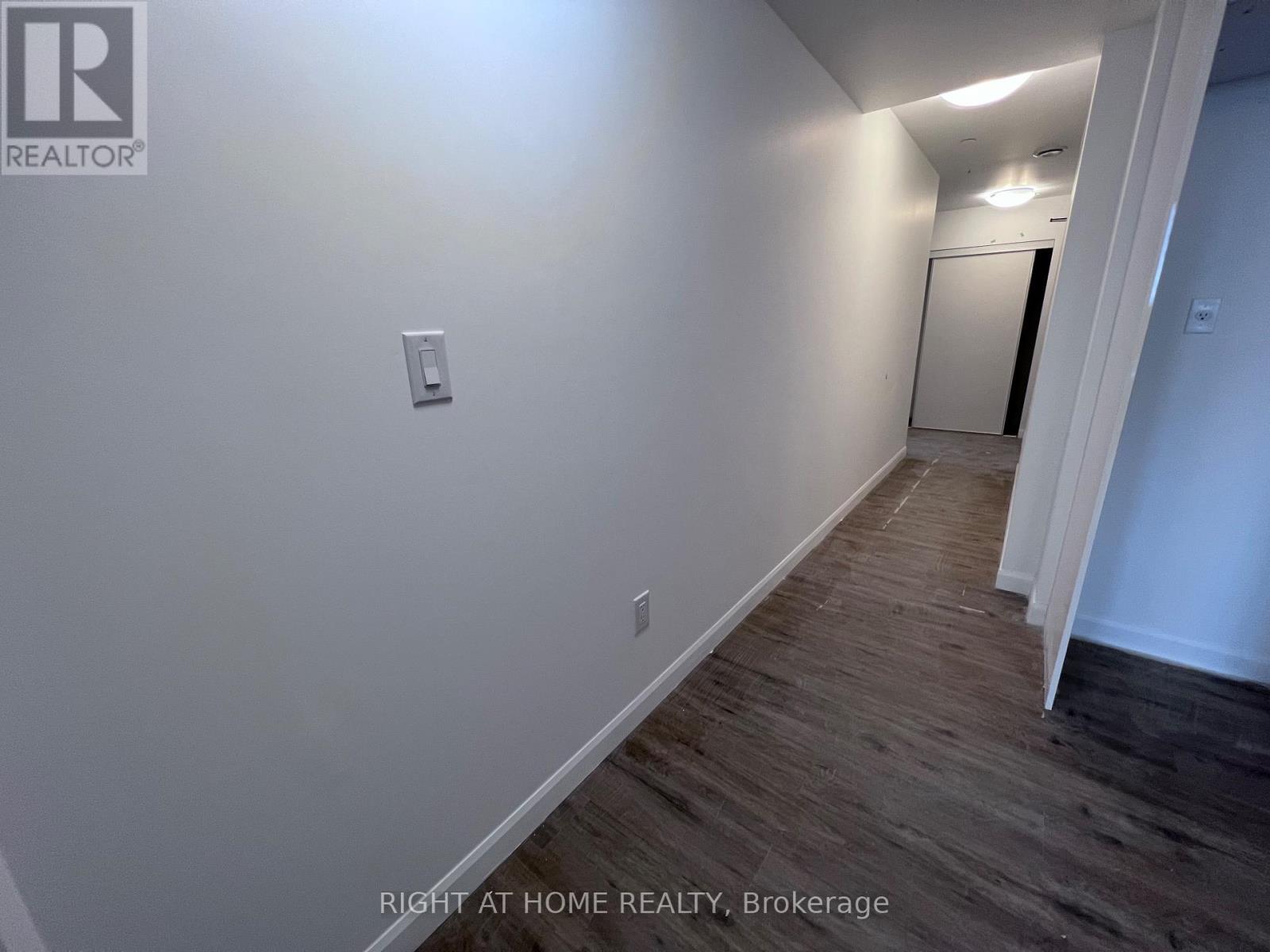 711 - 7 Erie Avenue, Brantford, Ontario  N3S 0K5 - Photo 9 - X12447287