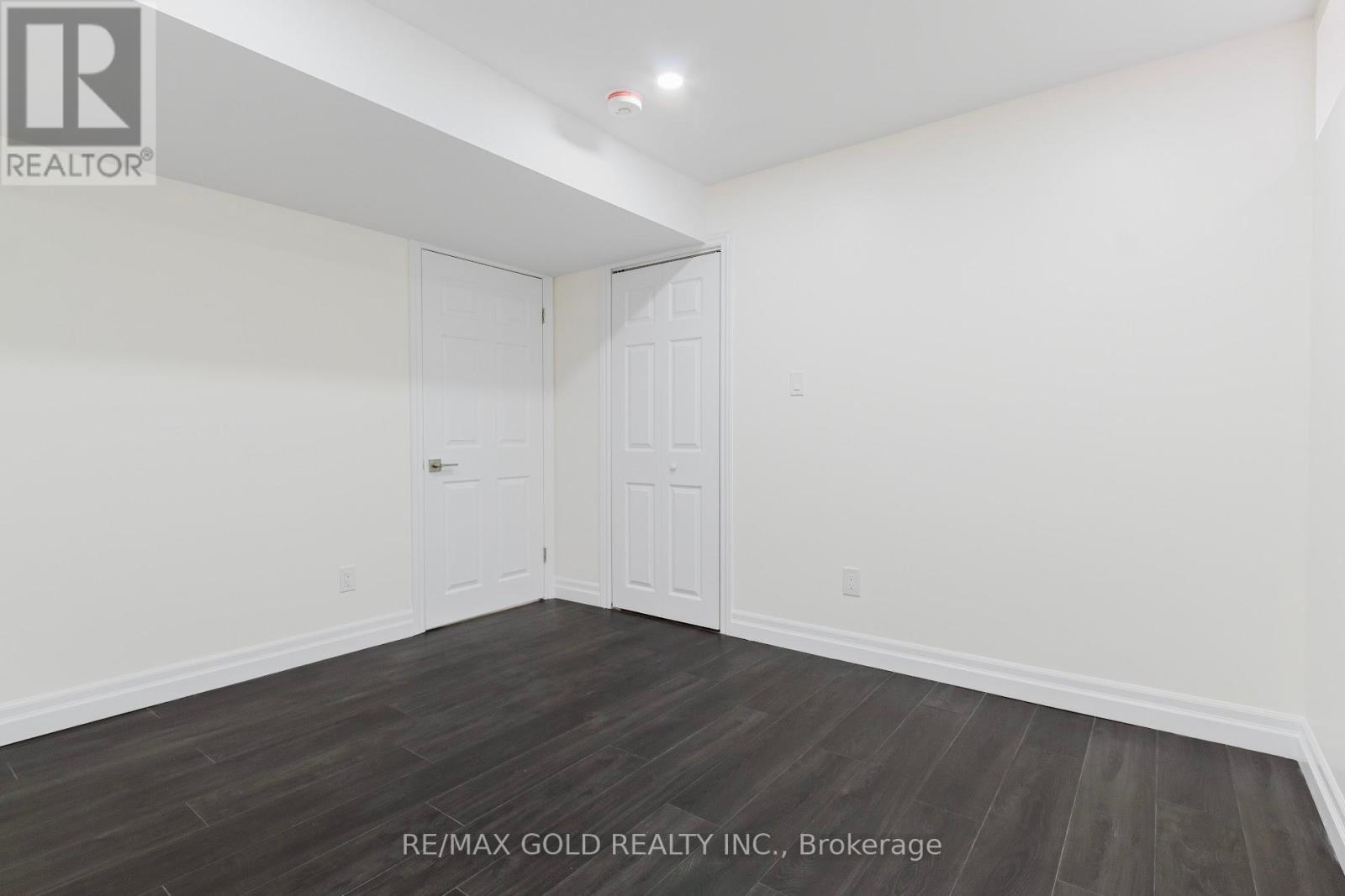 349 Bamberg Crescent, Waterloo, Ontario  N2T 0B5 - Photo 16 - X12447310