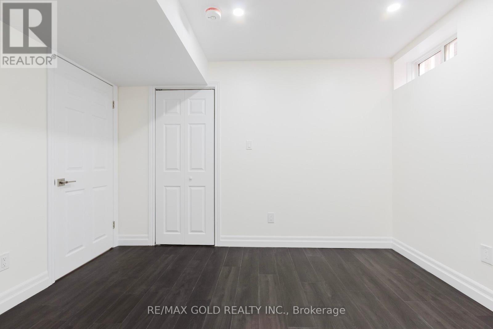 349 Bamberg Crescent, Waterloo, Ontario  N2T 0B5 - Photo 17 - X12447310