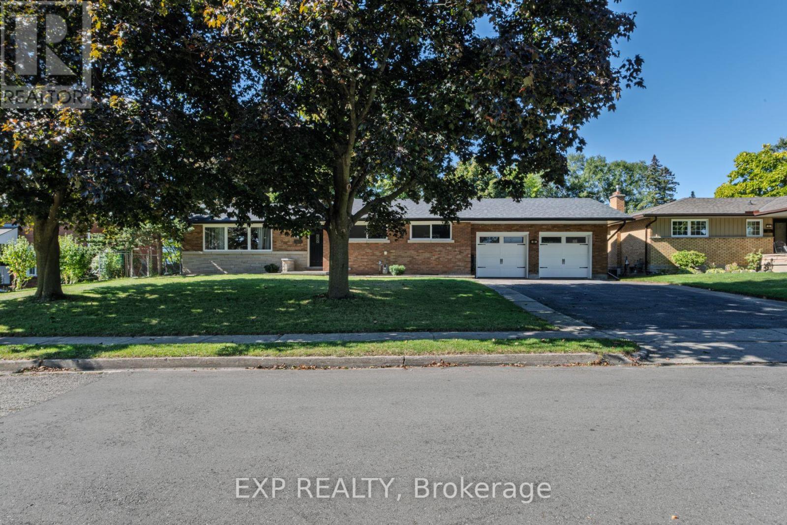 60 Alexander Avenue, Cambridge, Ontario  N1R 5K7 - Photo 2 - X12447316