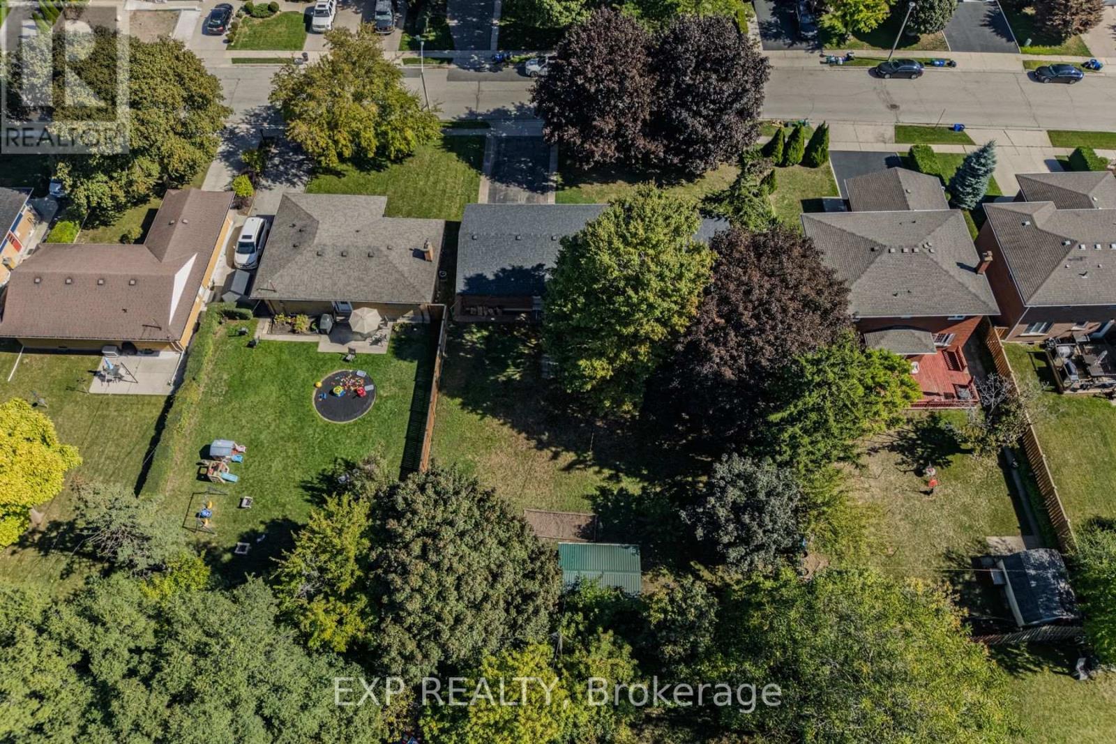 60 Alexander Avenue, Cambridge, Ontario  N1R 5K7 - Photo 46 - X12447316