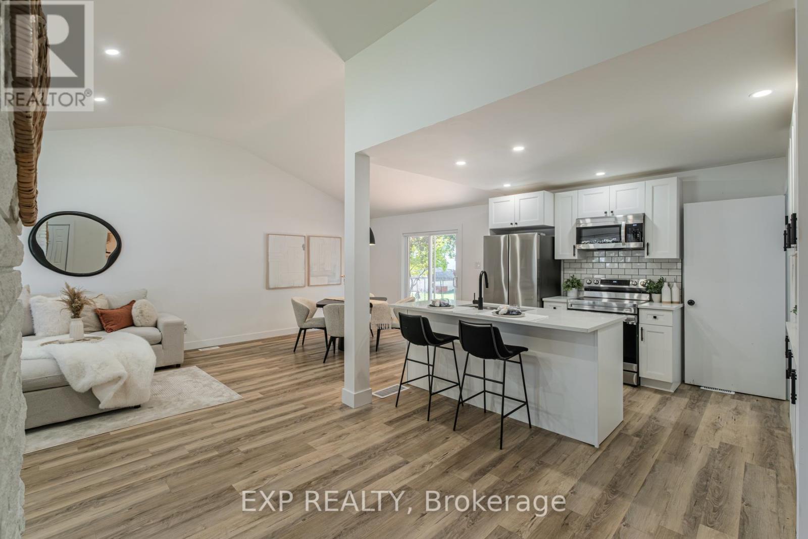 60 Alexander Avenue, Cambridge, Ontario  N1R 5K7 - Photo 6 - X12447316