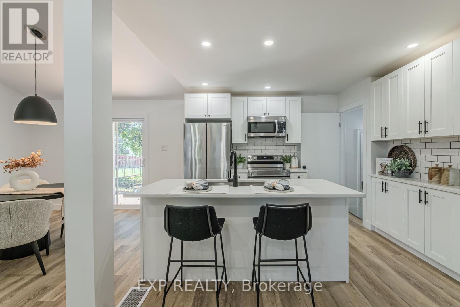 60 Alexander Avenue, Cambridge, Ontario  N1R 5K7 - Photo 7 - X12447316