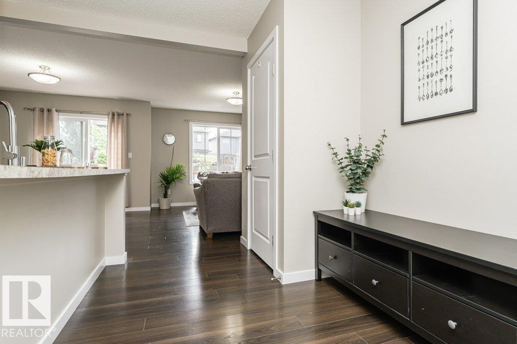 5309 14 Av Sw, Edmonton, Alberta  T6X 1S2 - Photo 9 - E4461016