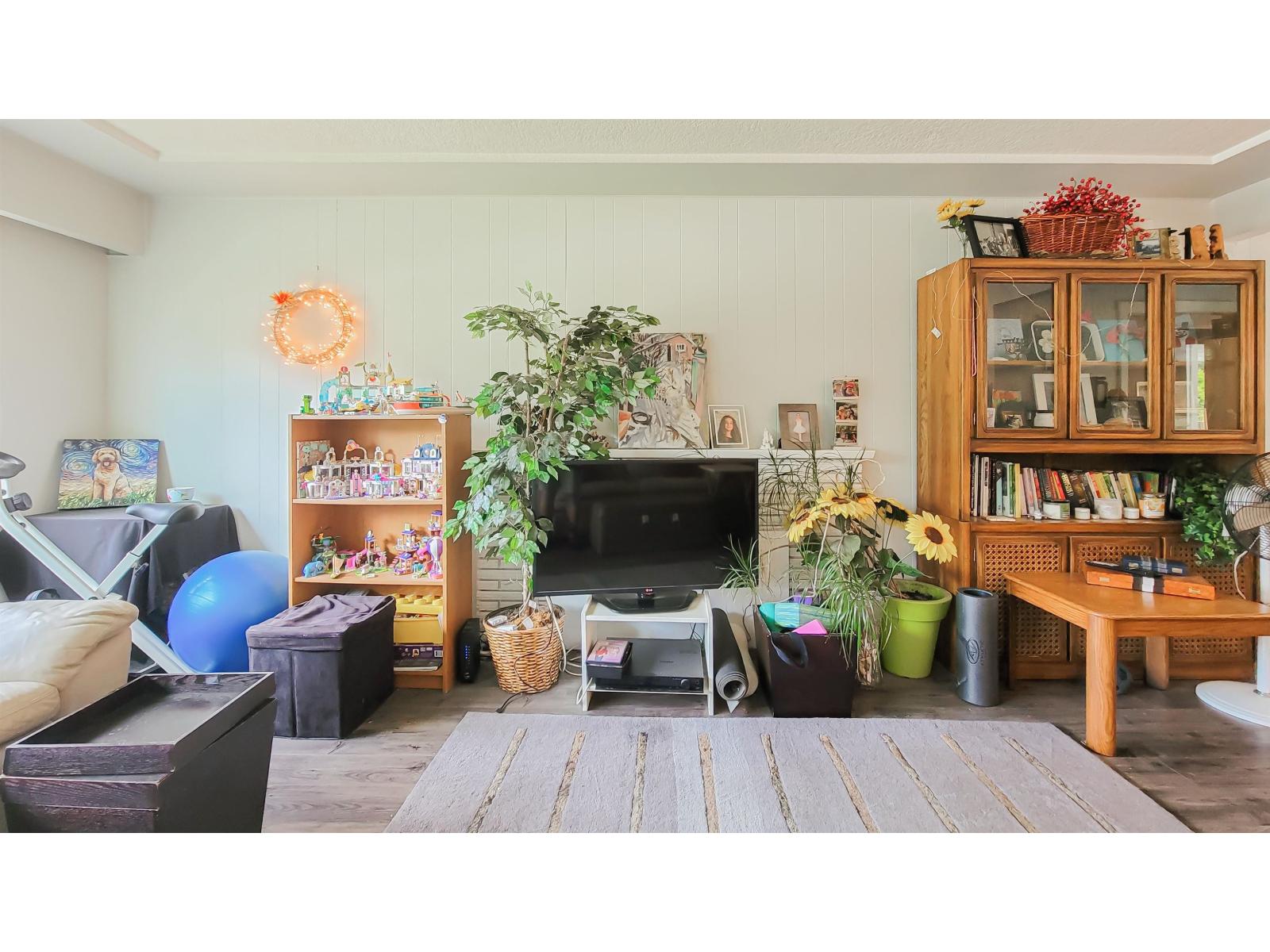 8927 Shepherd Way, Delta, British Columbia  V4C 4J9 - Photo 9 - R3050392