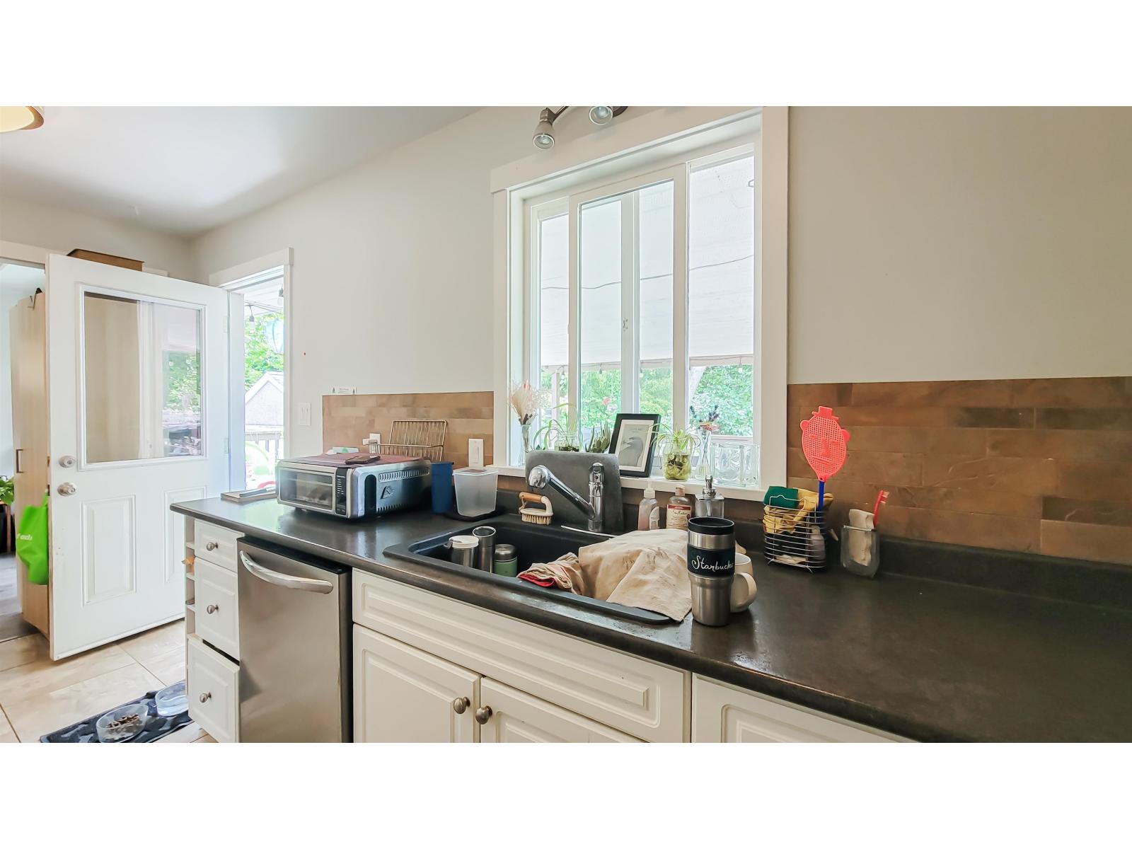 8927 Shepherd Way, Delta, British Columbia  V4C 4J9 - Photo 19 - R3050392