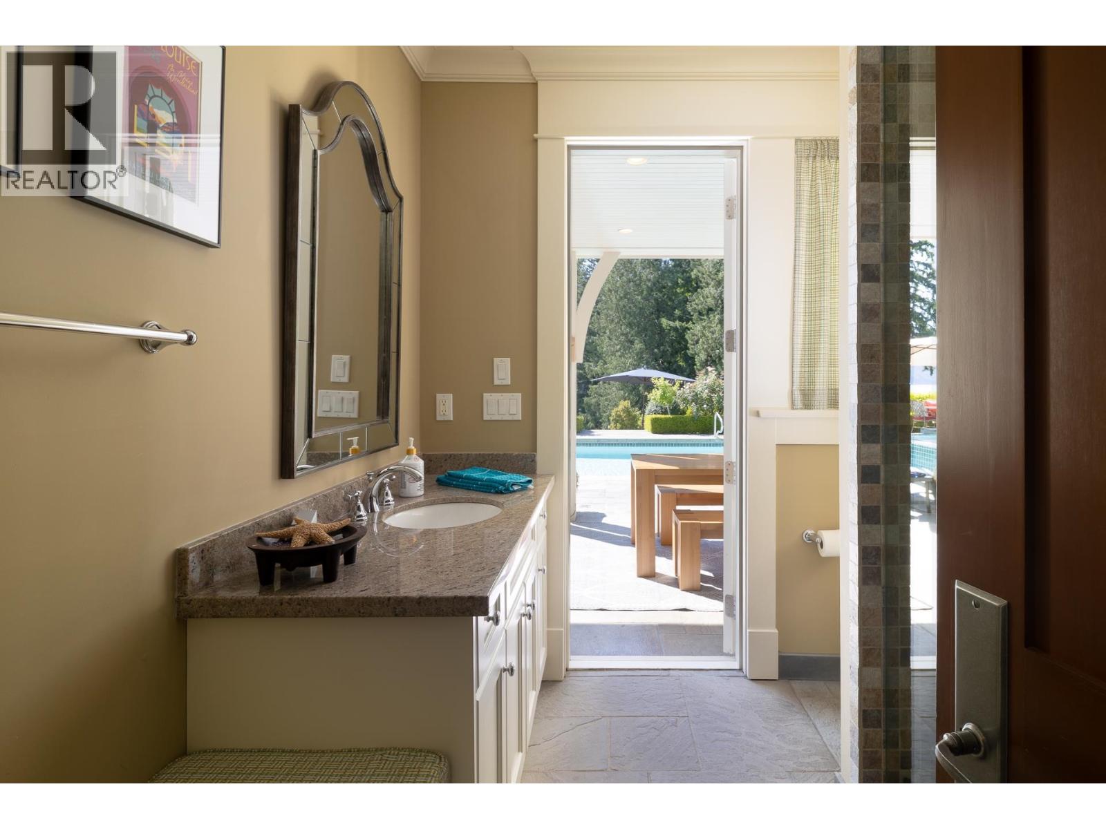 6154 Gleneagles Drive, West Vancouver, British Columbia  V7W 1W3 - Photo 32 - R3030907