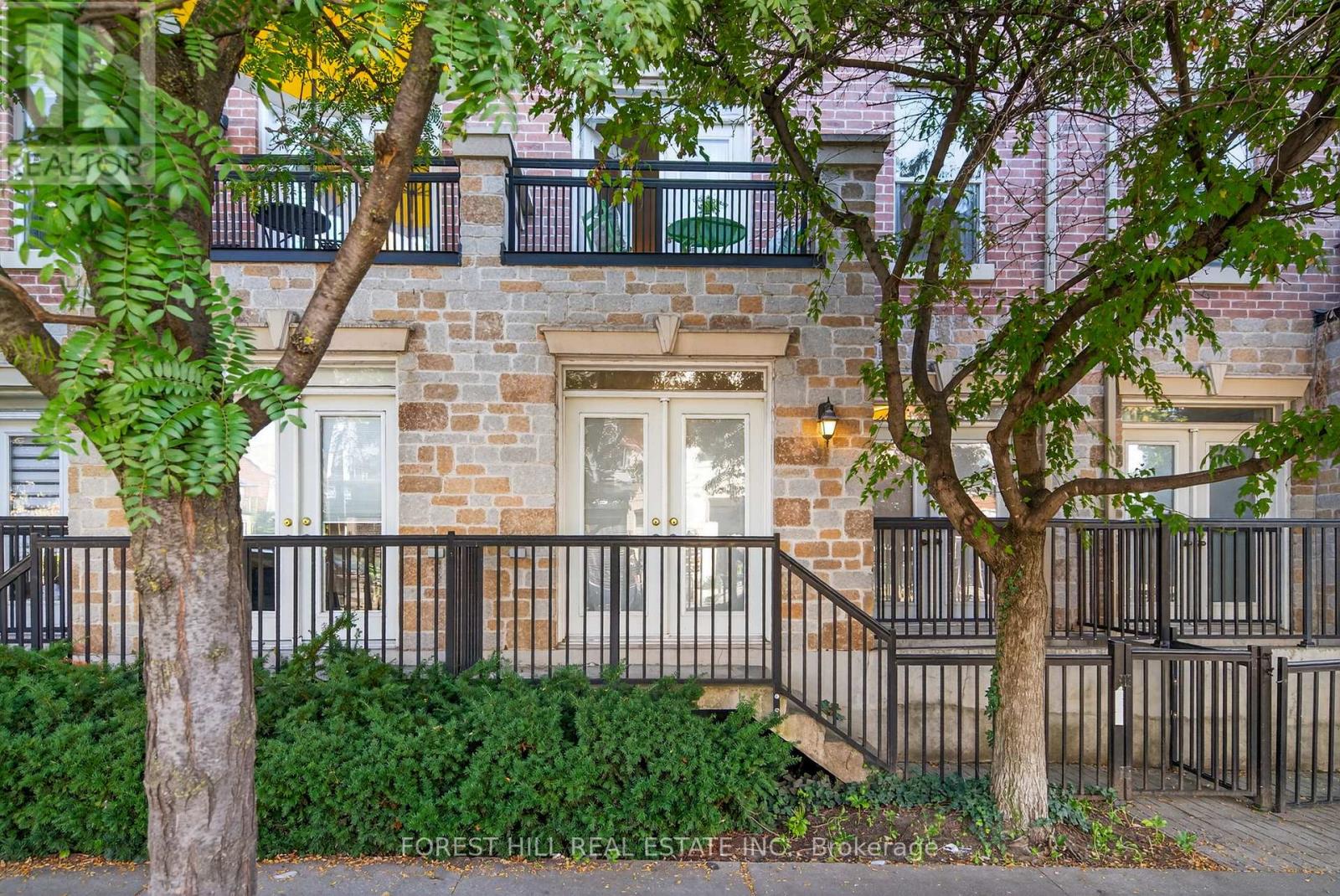 103 - 55 Halton Street, Toronto, Ontario  M6J 1R5 - Photo 2 - C12447366