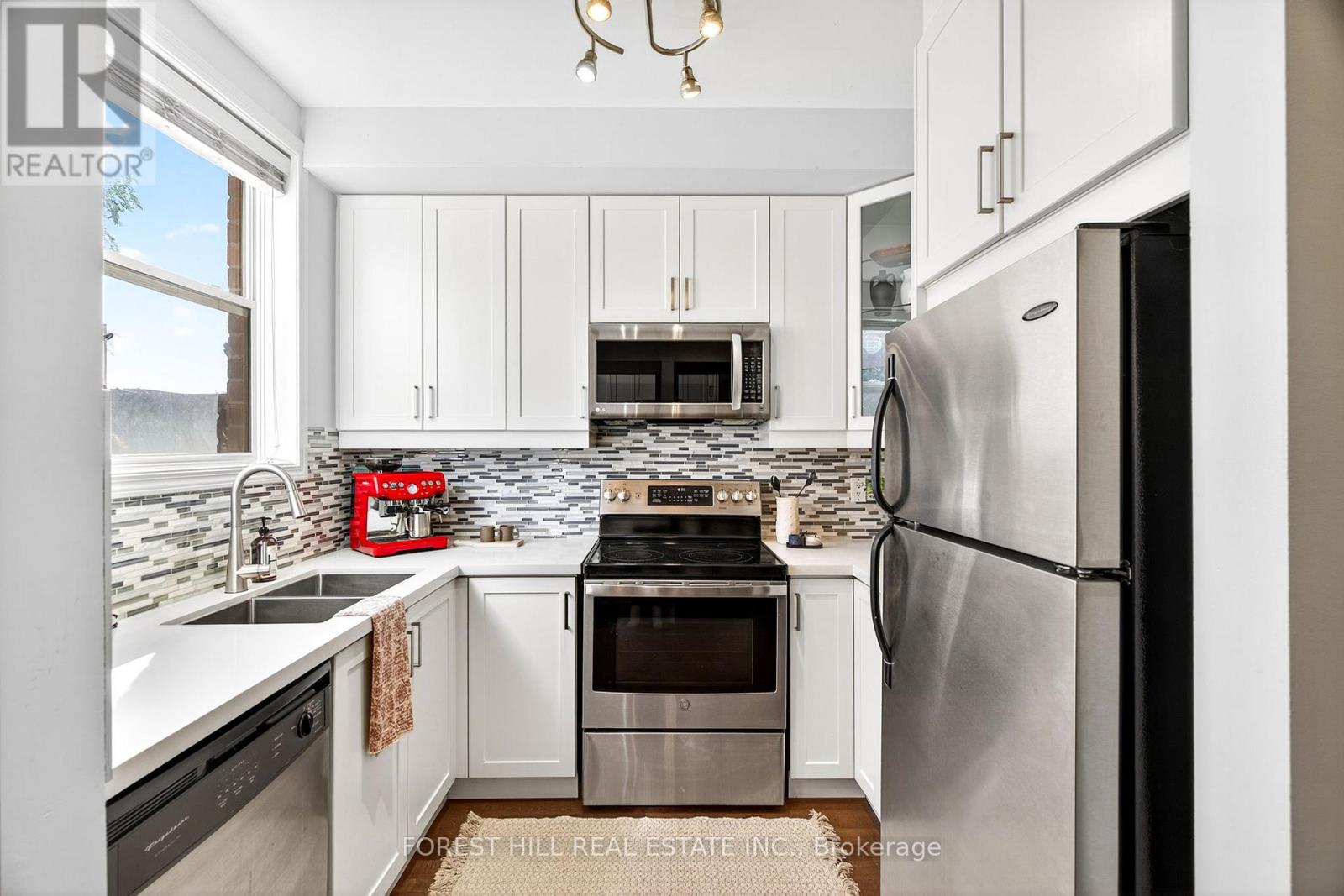 103 - 55 Halton Street, Toronto, Ontario  M6J 1R5 - Photo 6 - C12447366
