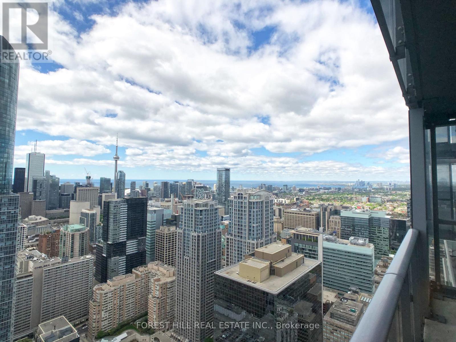 5610 - 7 Grenville Street, Toronto (Bay Street Corridor), Ontario  M4Y 0E9 - Photo 18 - C12447390