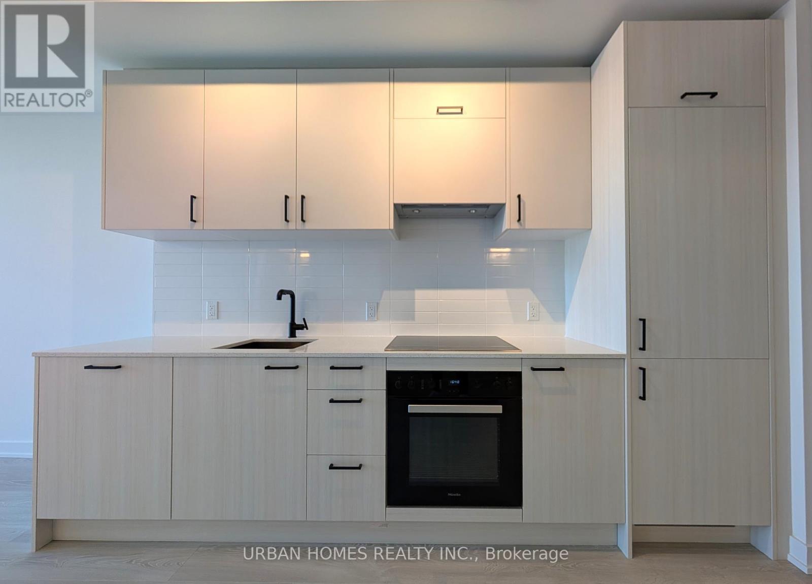 420 - 1 Kyle Lowry Road, Toronto, Ontario  M3C 0S6 - Photo 4 - C12447392