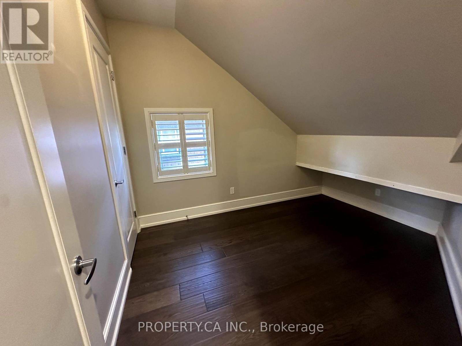 05 - 28 Madison Avenue, Toronto, Ontario  M5R 2S1 - Photo 12 - C12447397