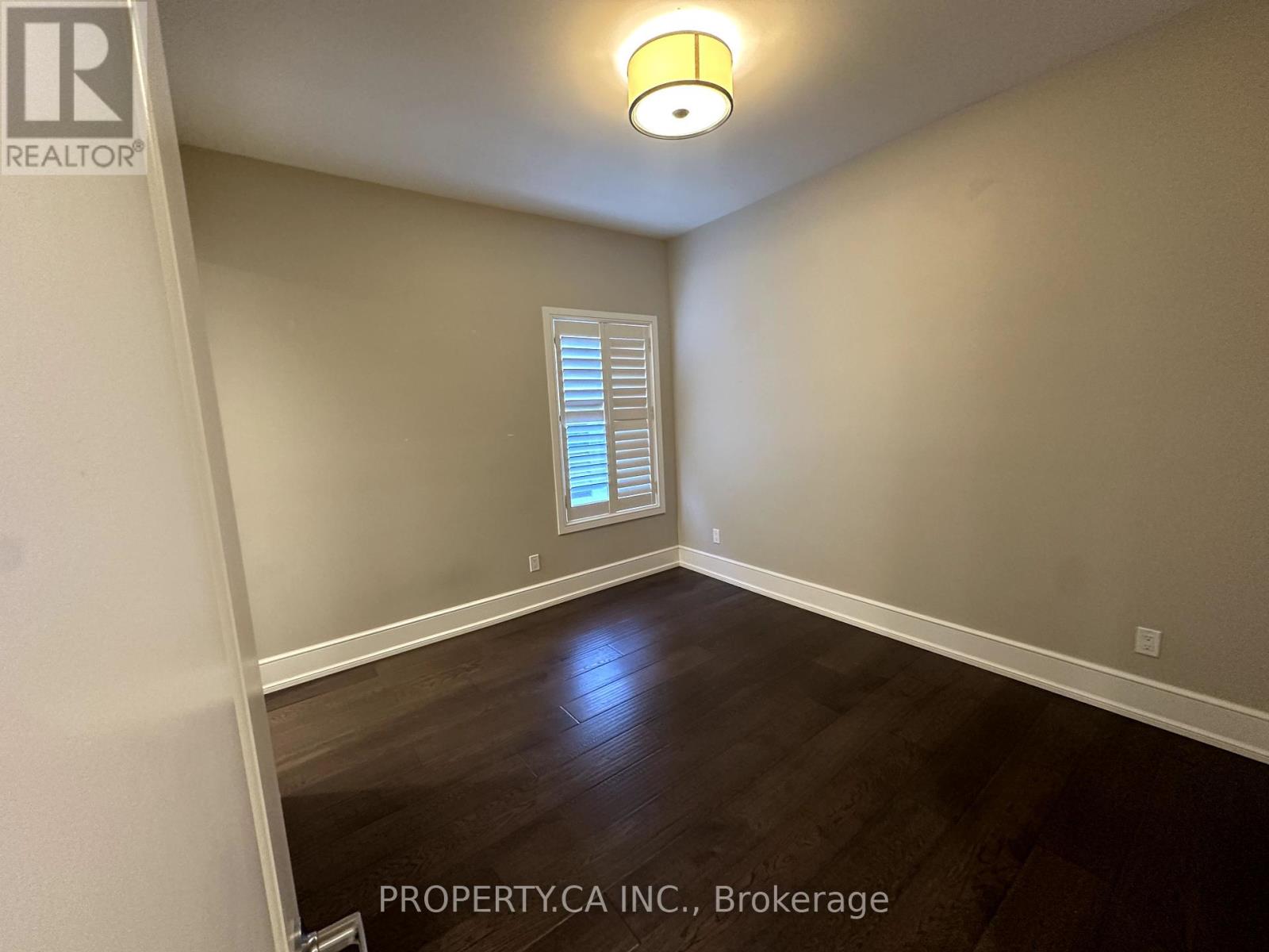 05 - 28 Madison Avenue, Toronto, Ontario  M5R 2S1 - Photo 8 - C12447397