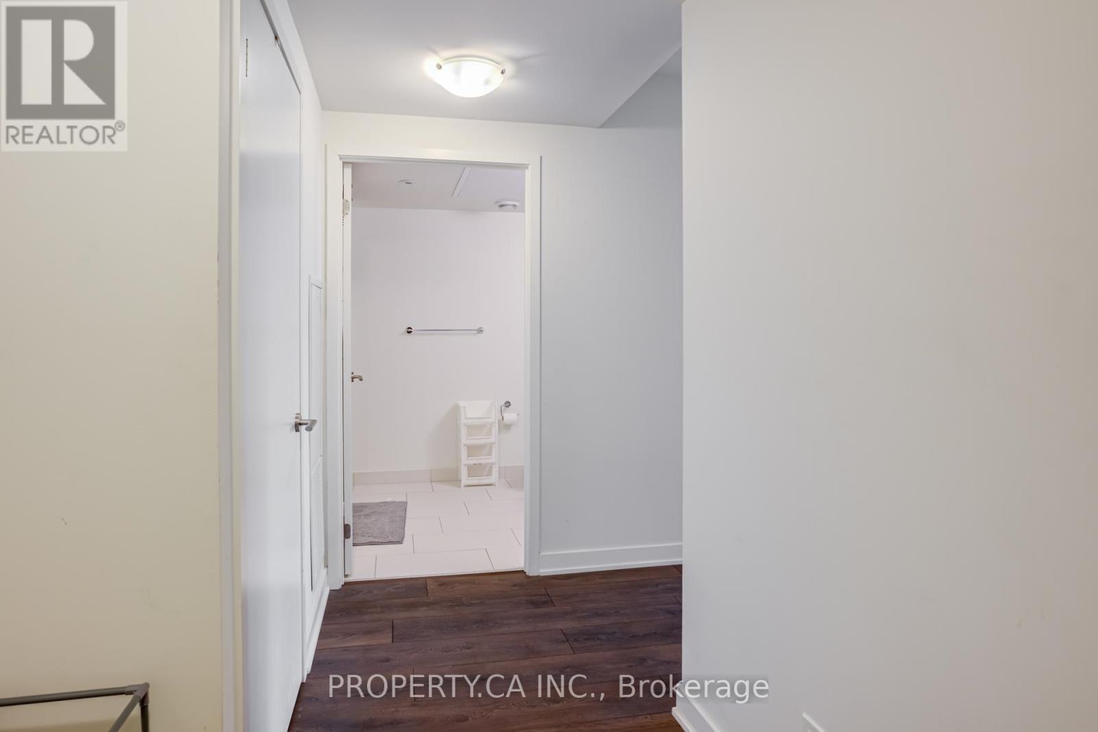 1101 - 2 Sonic Way, Toronto, Ontario  M3C 0P2 - Photo 16 - C12447407