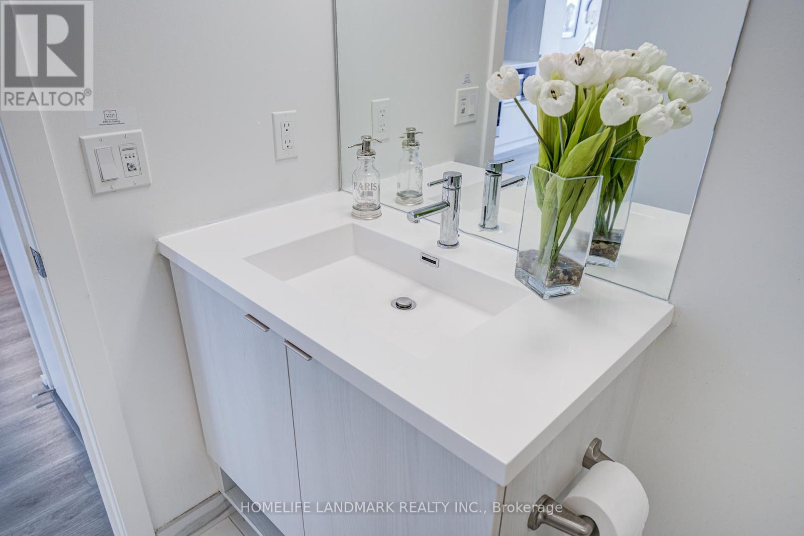 1509 - 138 Downes Street, Toronto, Ontario  M5E 0E4 - Photo 30 - C12447423