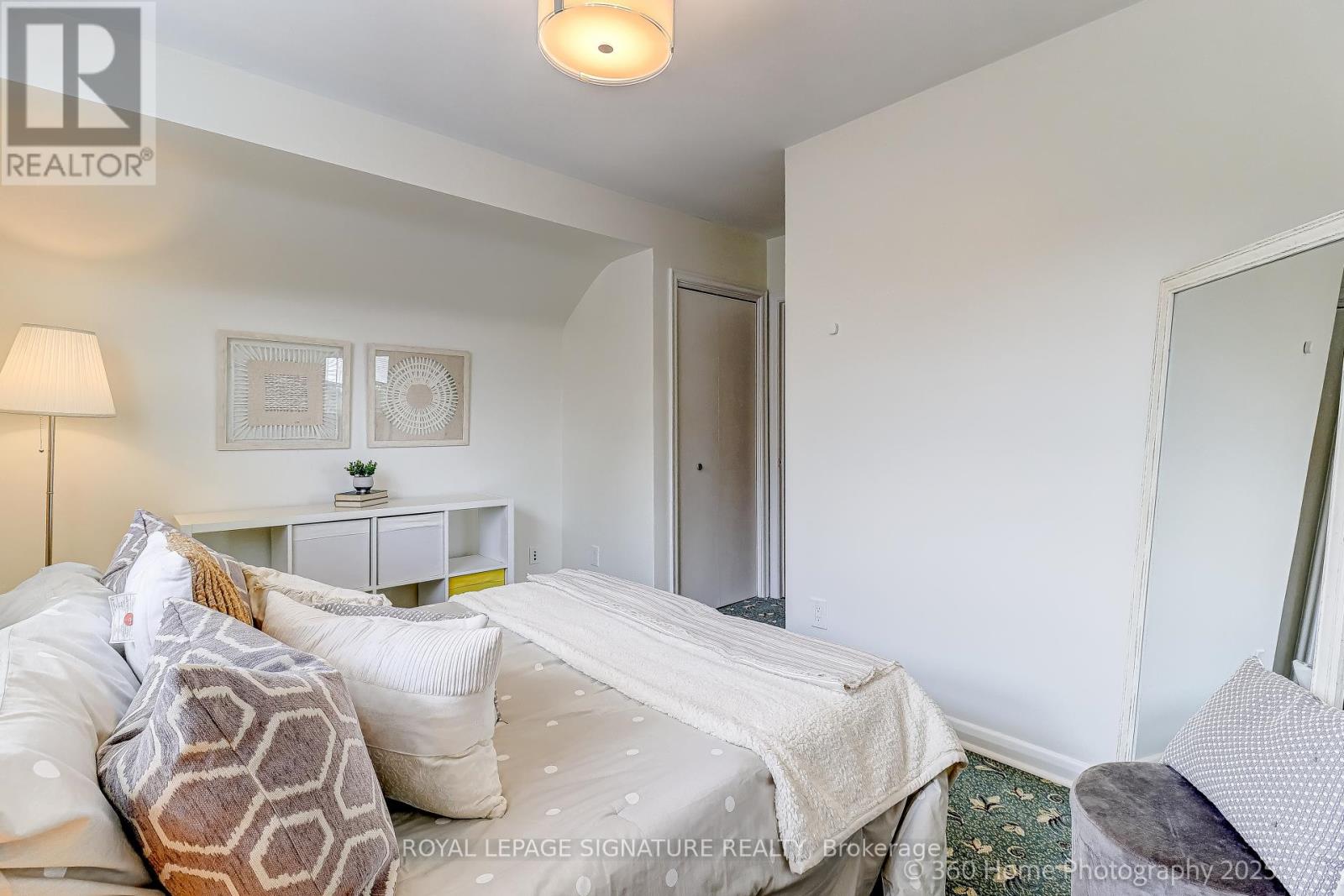 87 Combermere Drive, Toronto, Ontario  M3A 2W4 - Photo 19 - C12447450