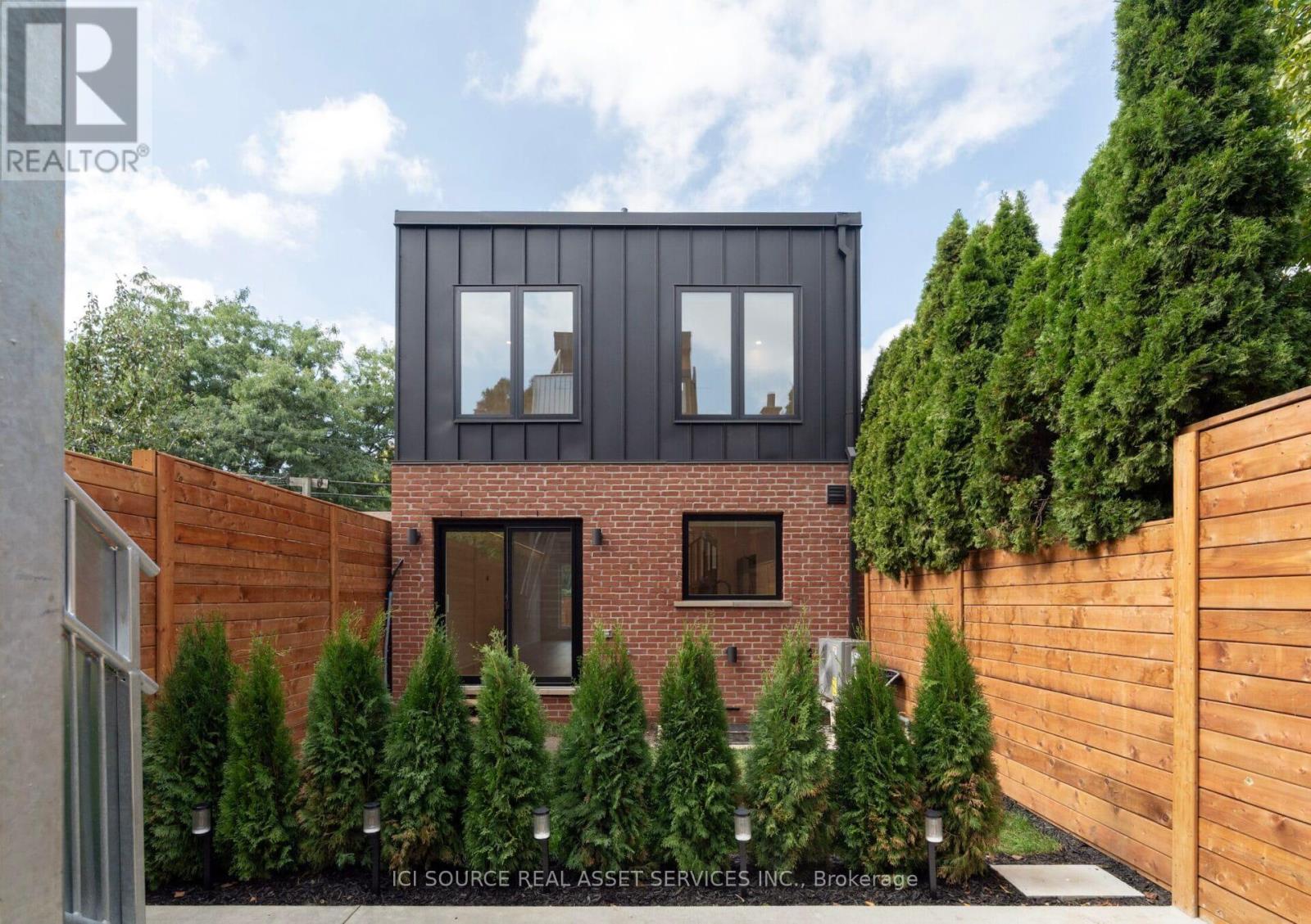 5 - 328 SHAW STREET, Toronto, Ontario