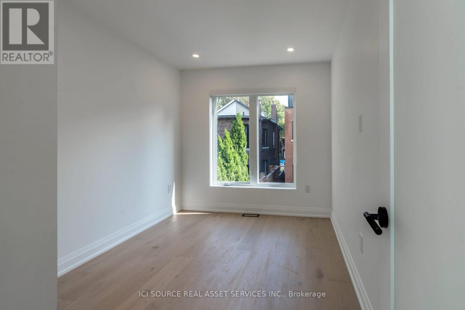 5 - 328 Shaw Street, Toronto, Ontario  M6J 2X2 - Photo 20 - C12447462
