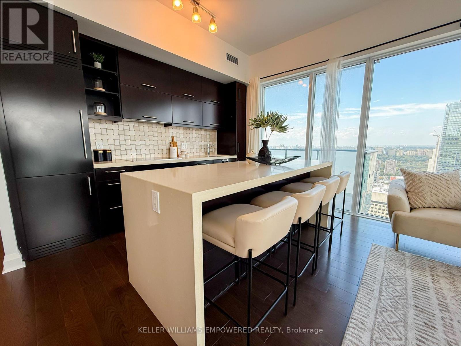 4508 - 1080 Bay Street, Toronto (Bay Street Corridor), Ontario  M5S 0A5 - Photo 11 - C12447492