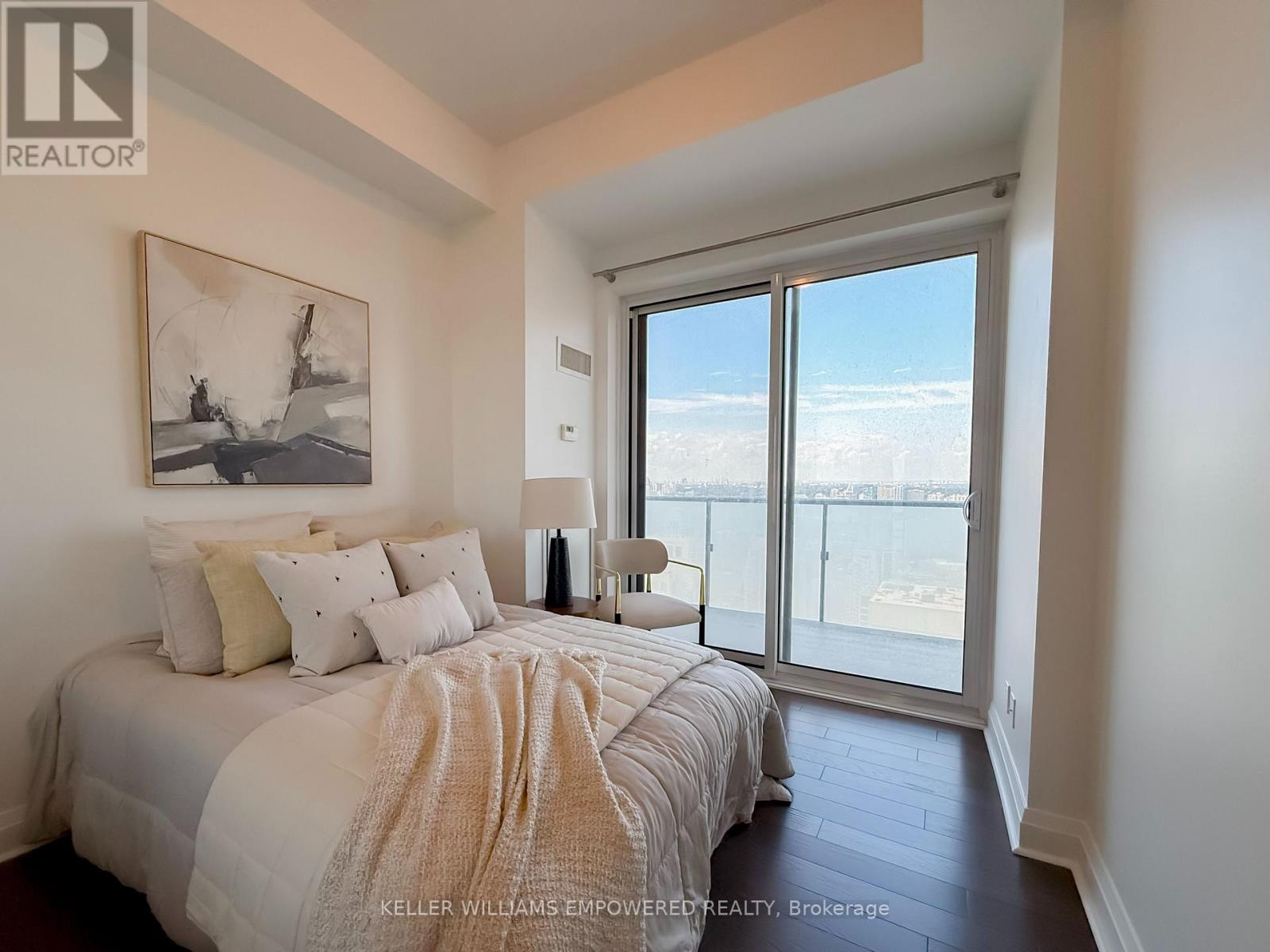 4508 - 1080 Bay Street, Toronto (Bay Street Corridor), Ontario  M5S 0A5 - Photo 19 - C12447492
