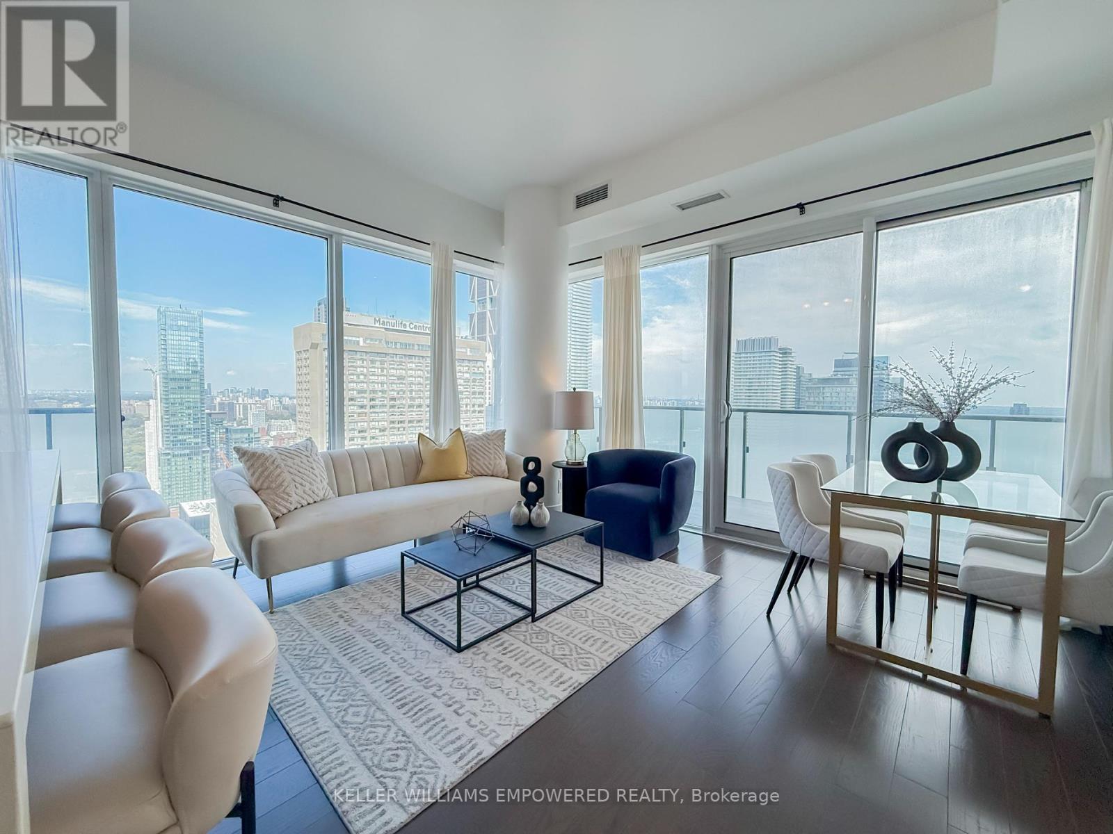 4508 - 1080 Bay Street, Toronto (Bay Street Corridor), Ontario  M5S 0A5 - Photo 3 - C12447492