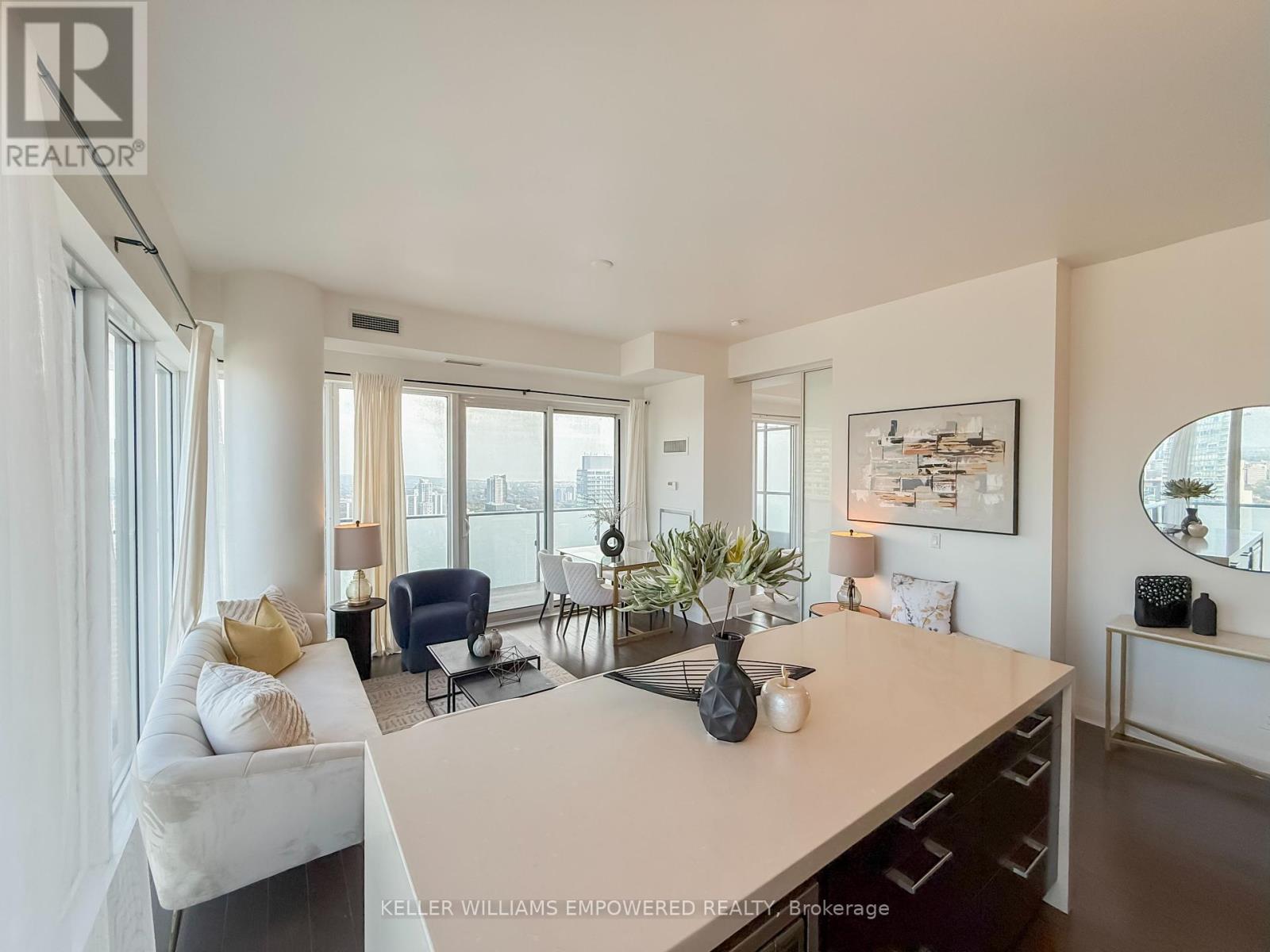 4508 - 1080 Bay Street, Toronto (Bay Street Corridor), Ontario  M5S 0A5 - Photo 5 - C12447492