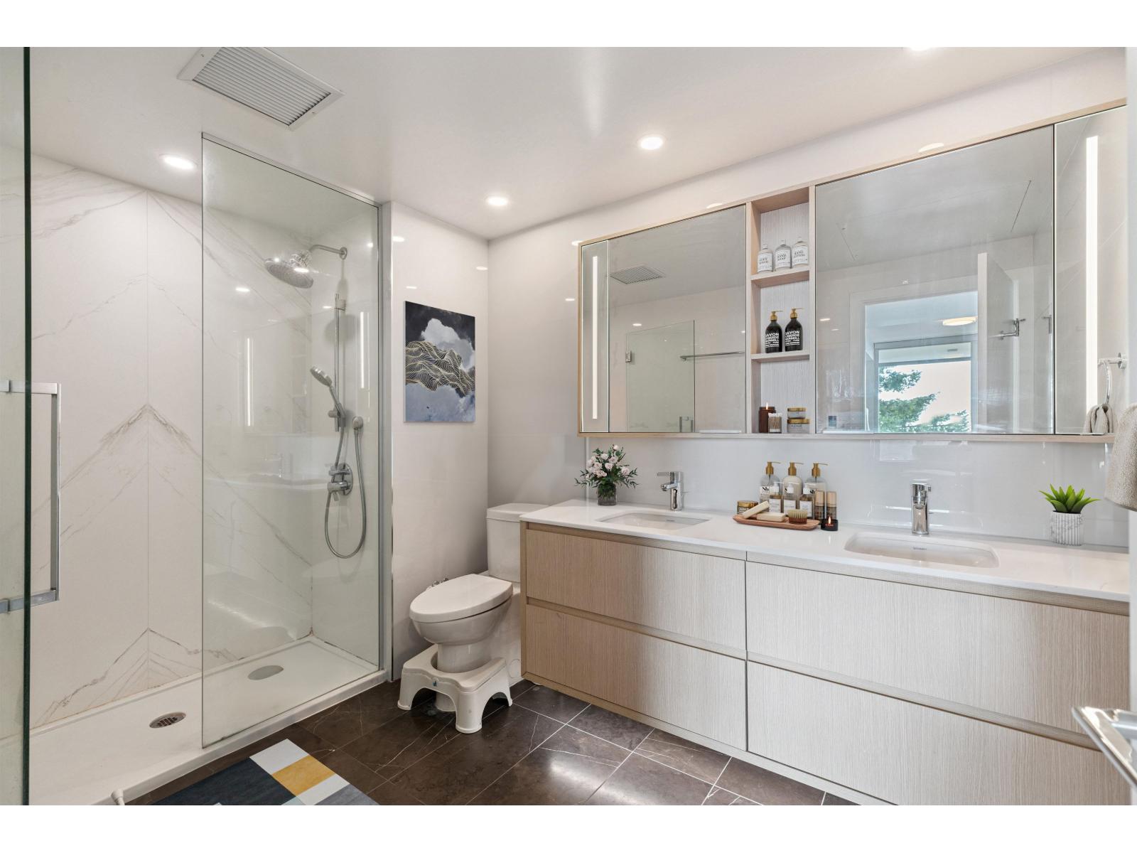 901 15165 Thrift Avenue, White Rock, British Columbia  V4B 0C1 - Photo 6 - R3055663