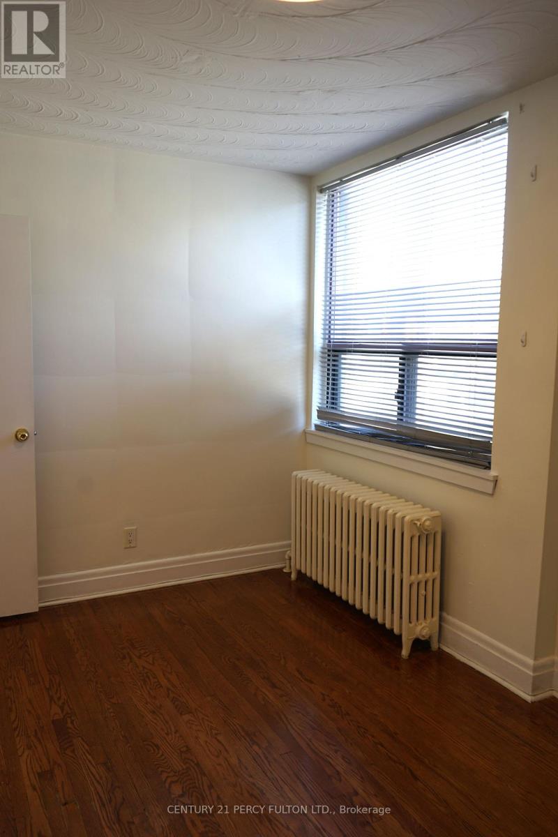 2 - 461 Eglinton Avenue E, Toronto, Ontario  M4P 1M8 - Photo 10 - C12447468