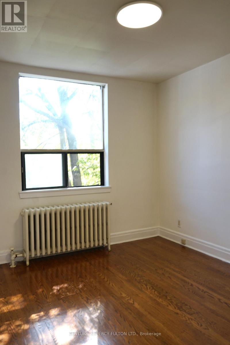 2 - 461 Eglinton Avenue E, Toronto, Ontario  M4P 1M8 - Photo 12 - C12447468