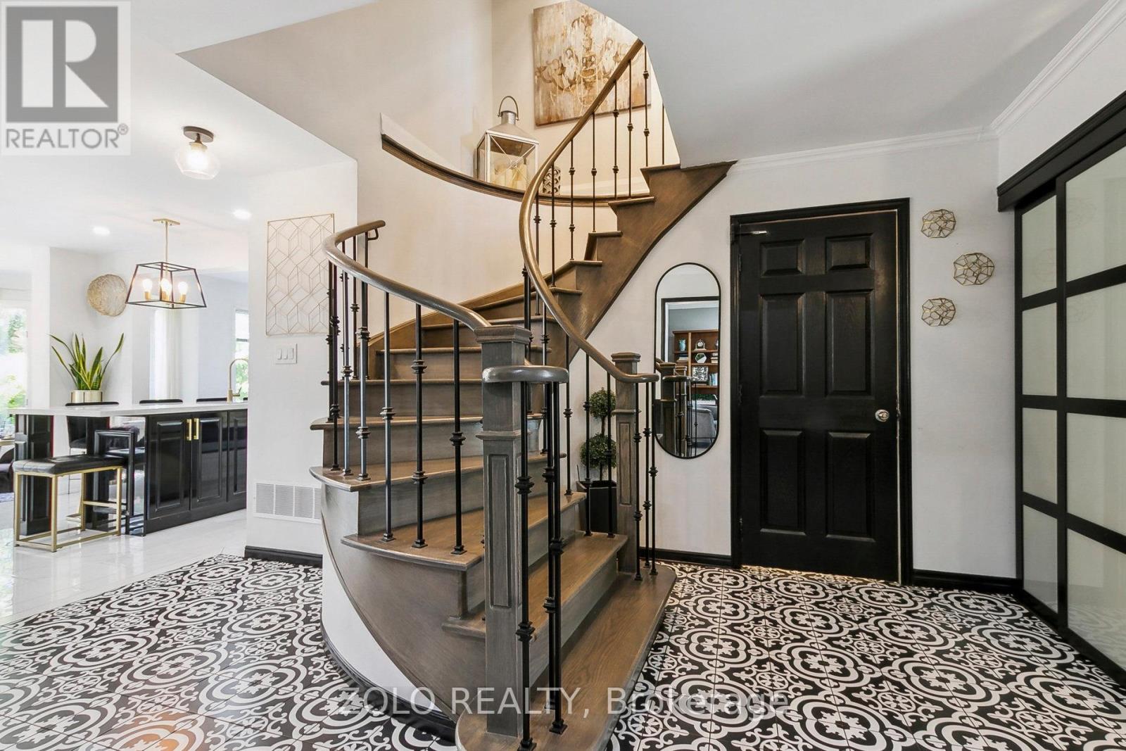 1065 Glenanna Road, Pickering, Ontario  L1V 5E1 - Photo 19 - E12447414