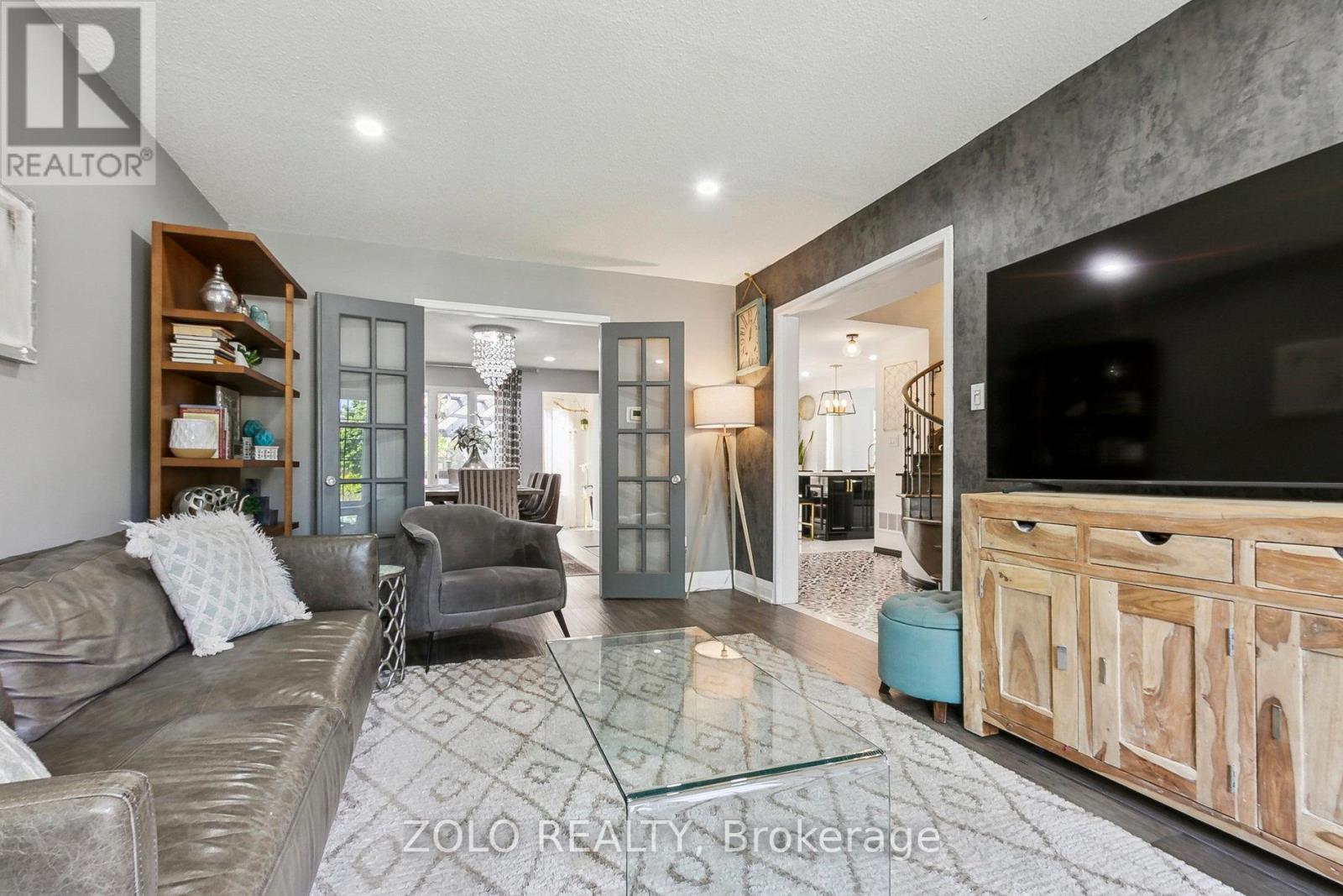 1065 Glenanna Road, Pickering, Ontario  L1V 5E1 - Photo 7 - E12447414