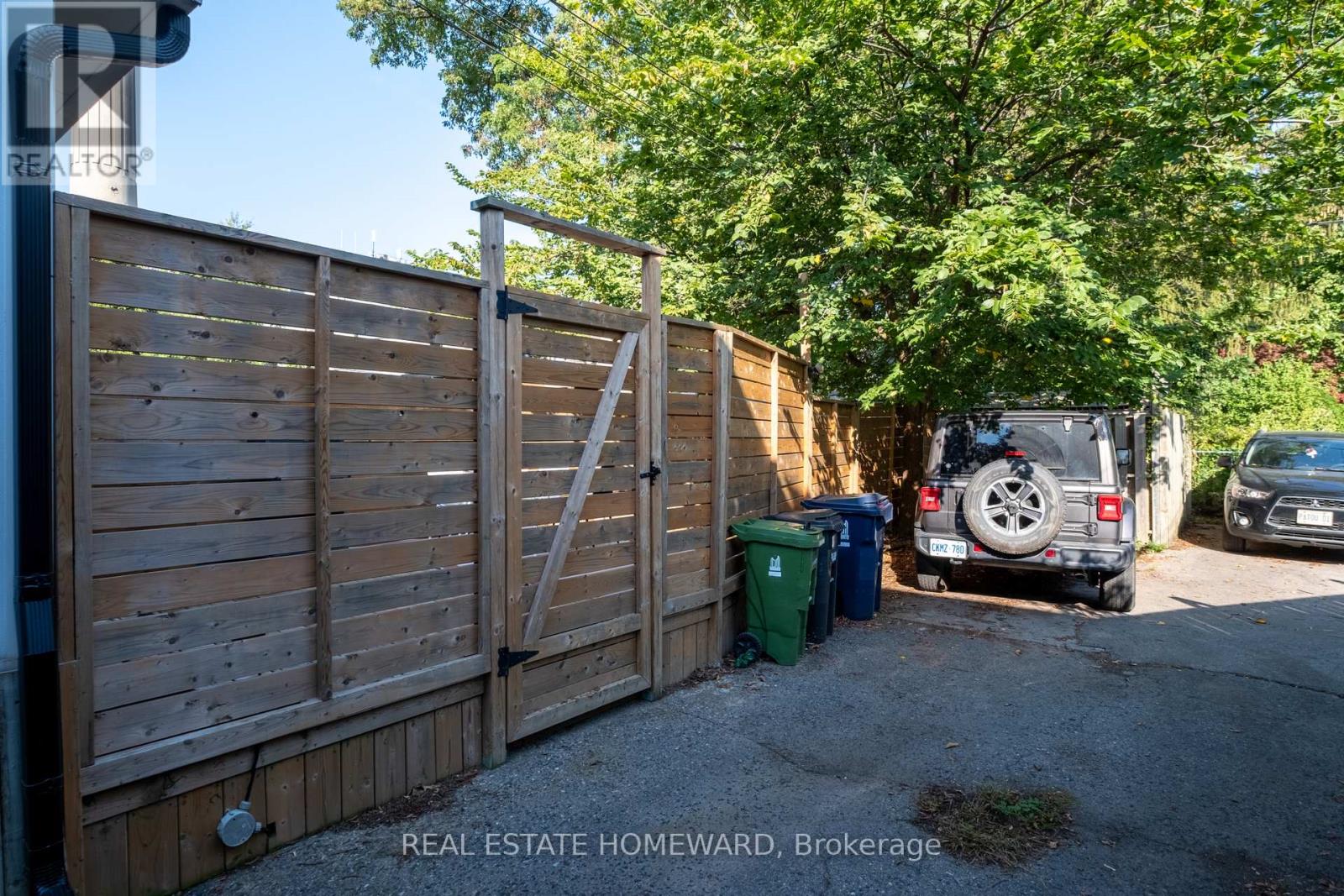 674 Sammon Avenue, Toronto (Danforth Village-East York), Ontario  M4C 2E2 - Photo 38 - E12447415