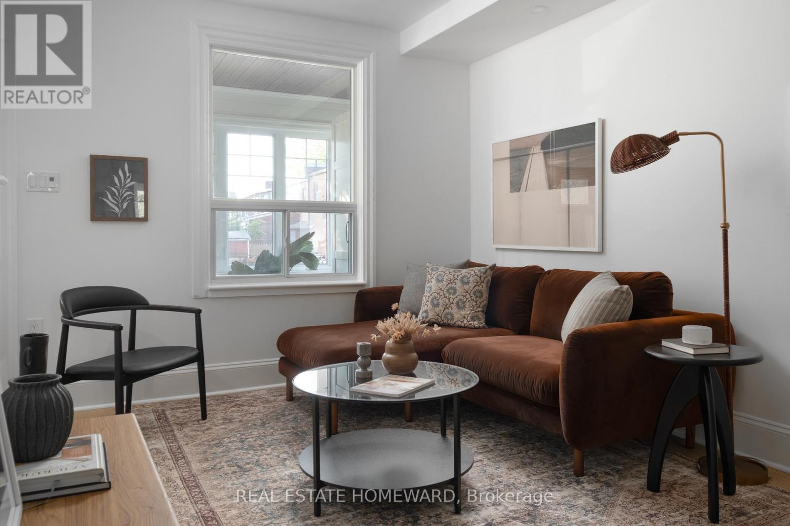 674 Sammon Avenue, Toronto (Danforth Village-East York), Ontario  M4C 2E2 - Photo 6 - E12447415