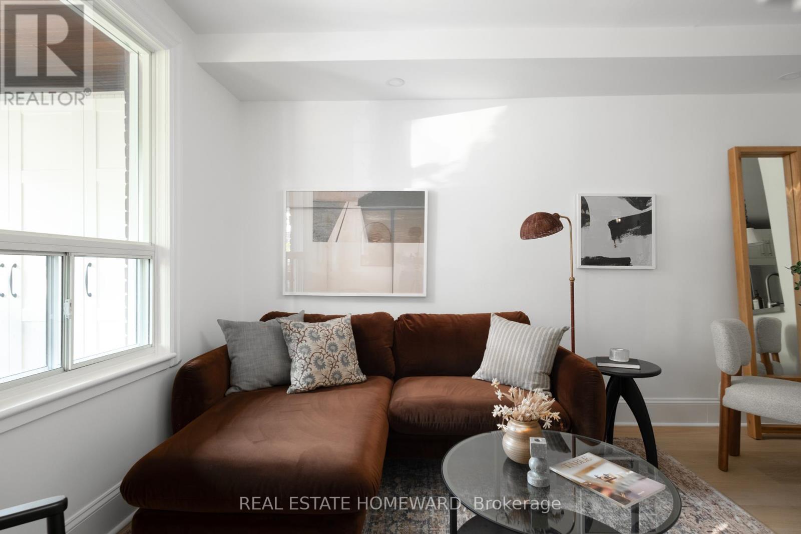 674 Sammon Avenue, Toronto (Danforth Village-East York), Ontario  M4C 2E2 - Photo 7 - E12447415