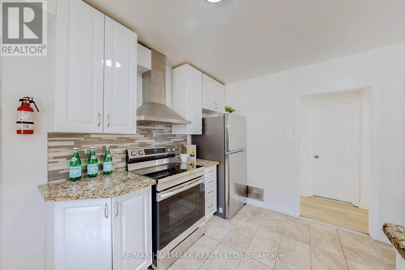 1393 Birchmount Road, Toronto (Dorset Park), Ontario  M1P 2E2 - Photo 10 - E12447428
