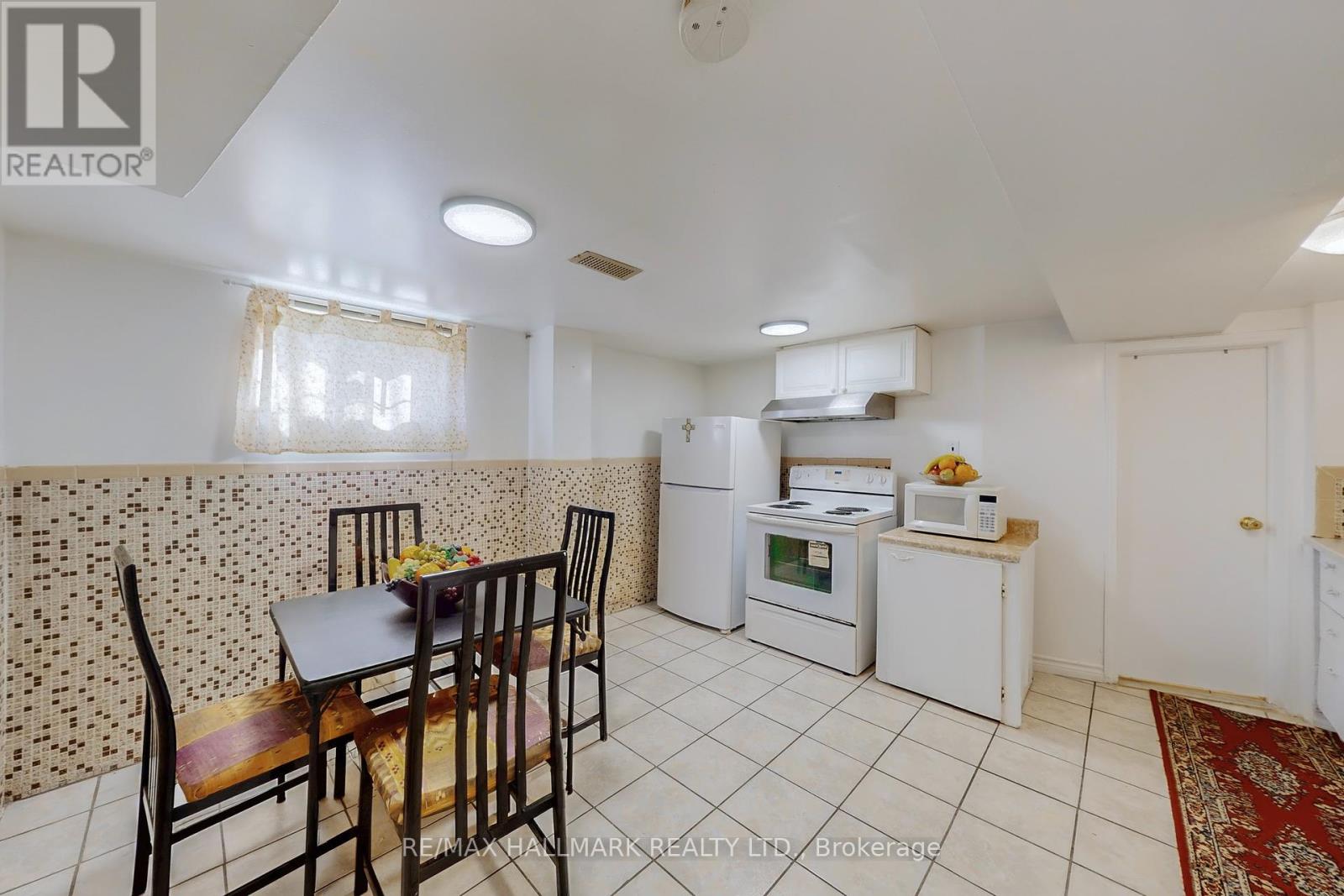 1393 Birchmount Road, Toronto (Dorset Park), Ontario  M1P 2E2 - Photo 27 - E12447428