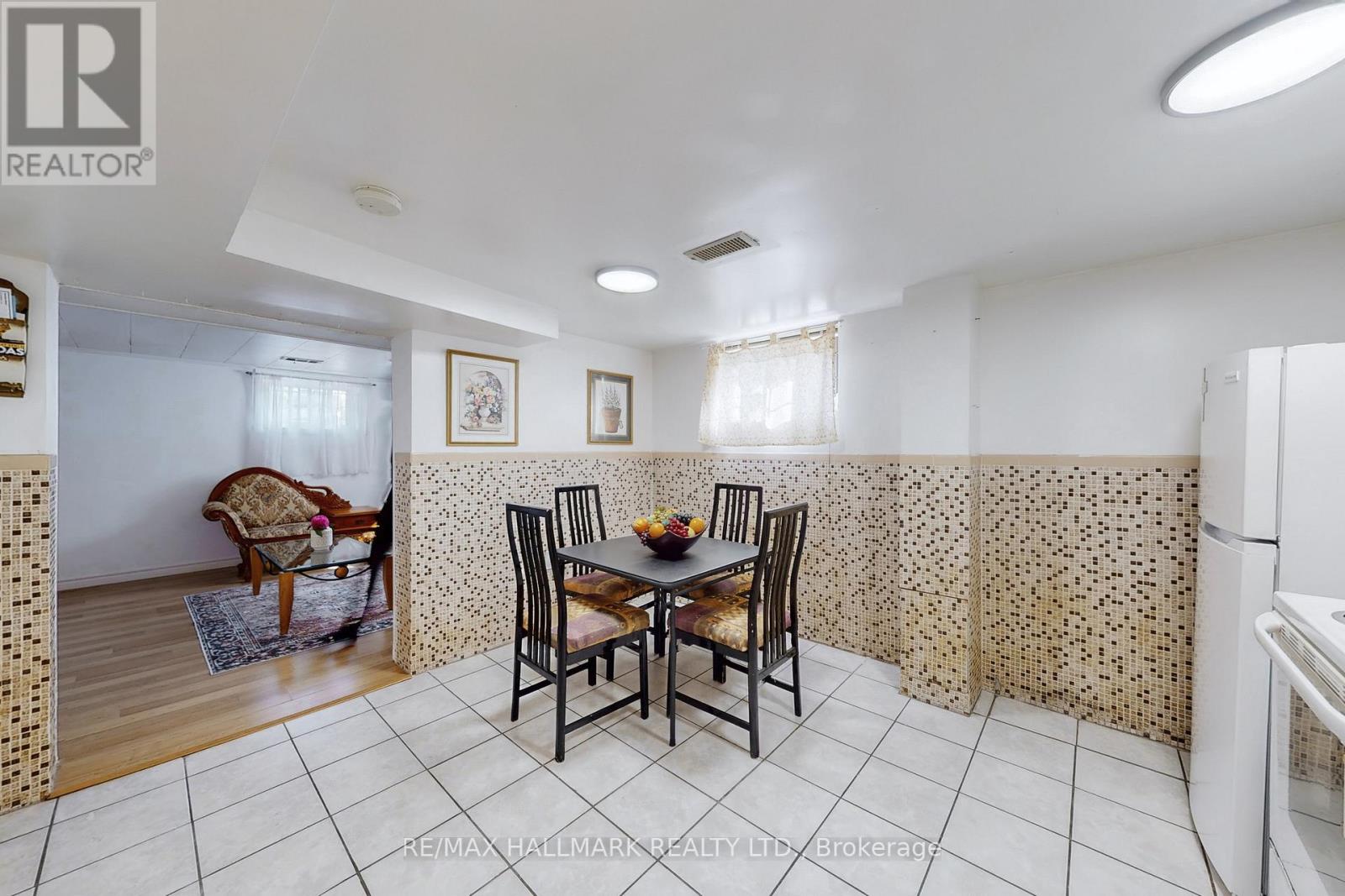 1393 Birchmount Road, Toronto (Dorset Park), Ontario  M1P 2E2 - Photo 30 - E12447428